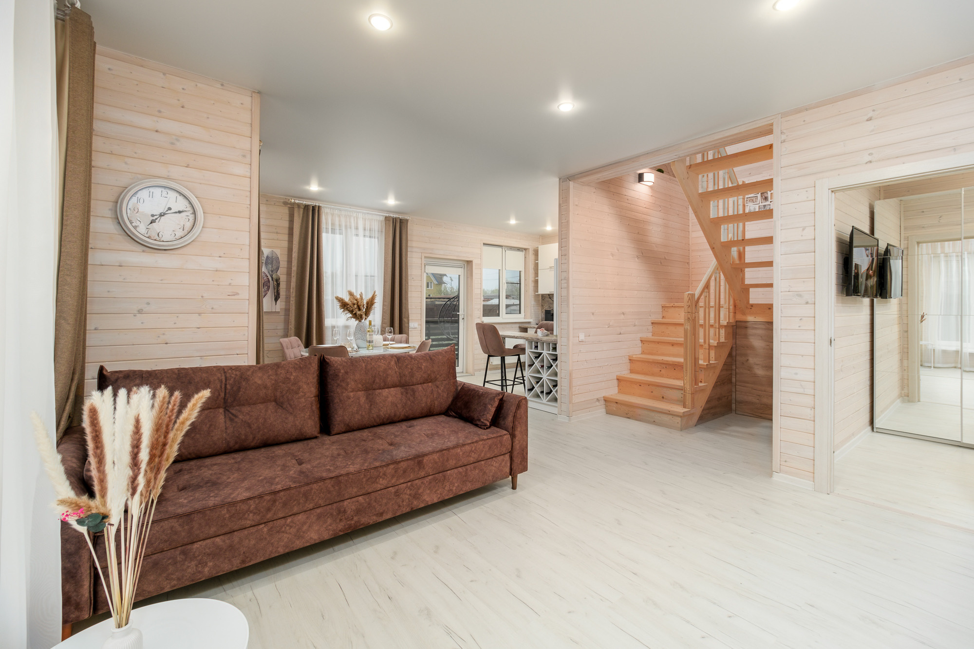 Двухэтажный дом в Терволово