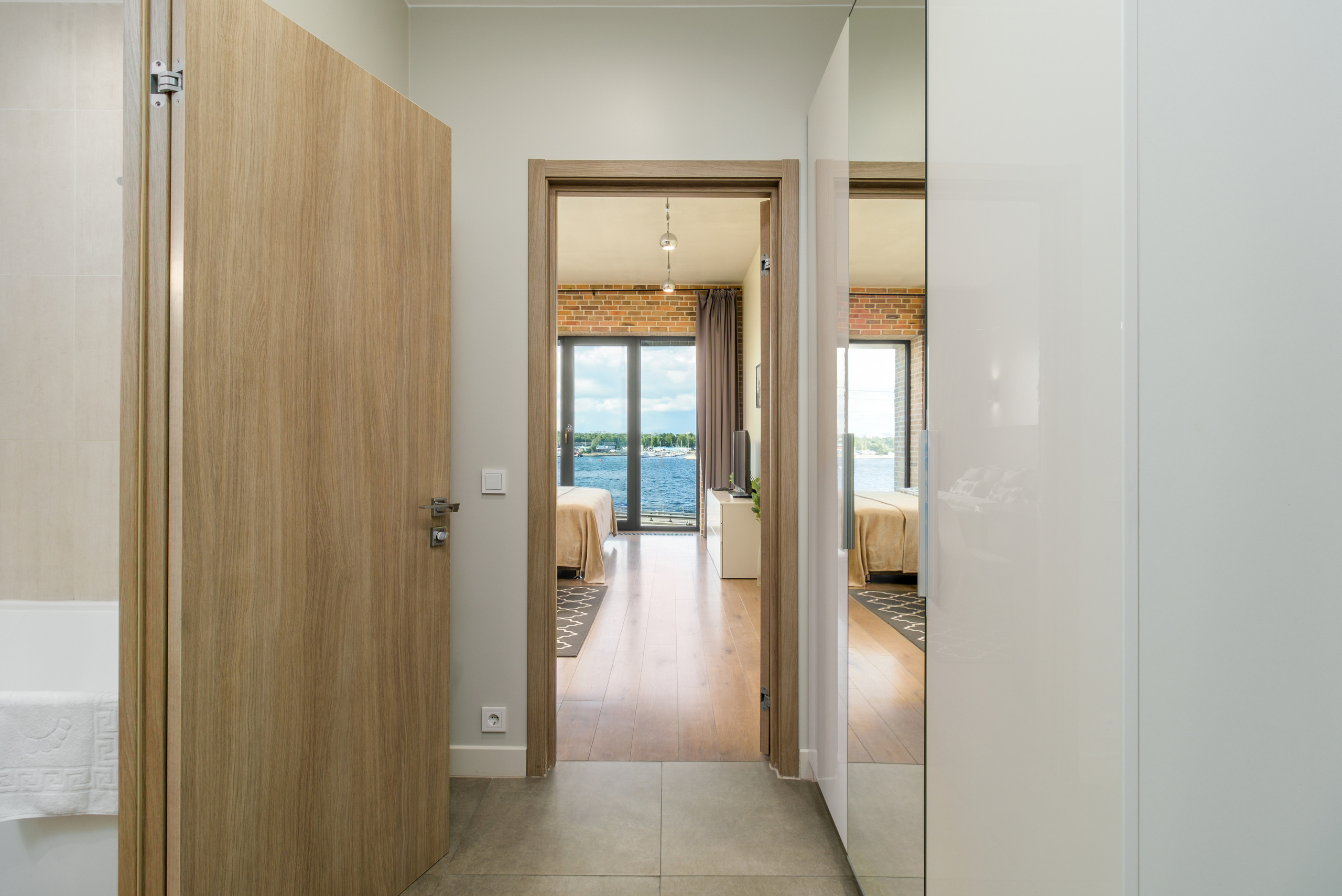 Интерьерная съёмка Docklands Aparthotel