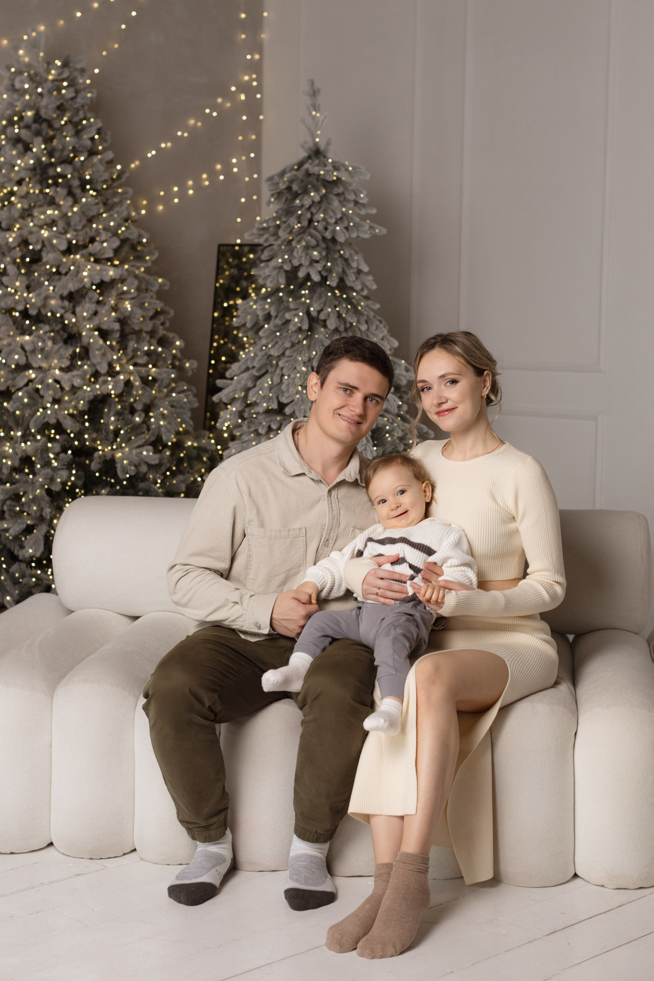 Новогодняя съемка в Историях (зал Мидл). Фотограф беременности и новорожденных в Красноярске Вета Ланская