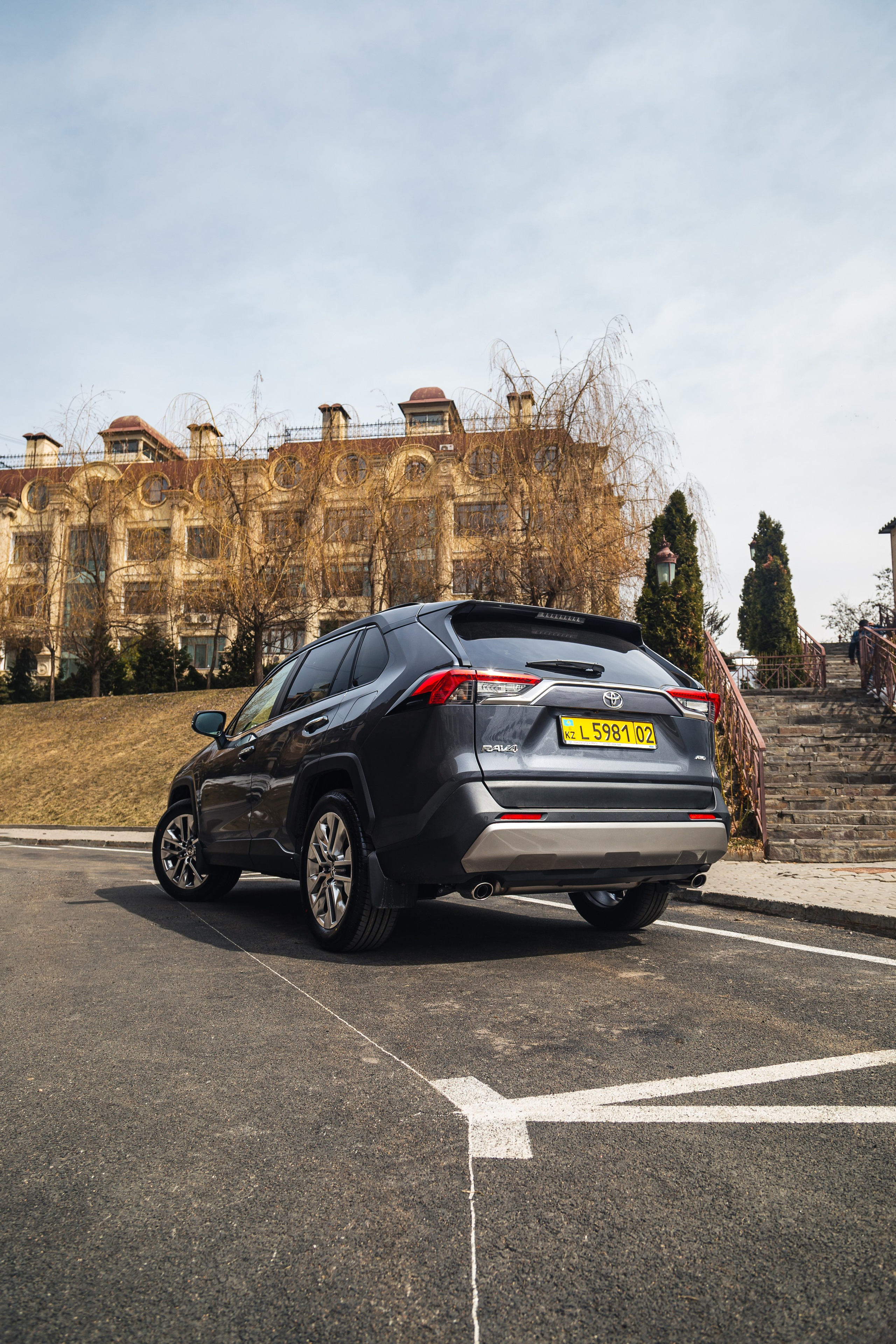 Автомобильная фотосъёмка. Рекламный и портретный фотограф в Алматы — Серекпаев Танирхан