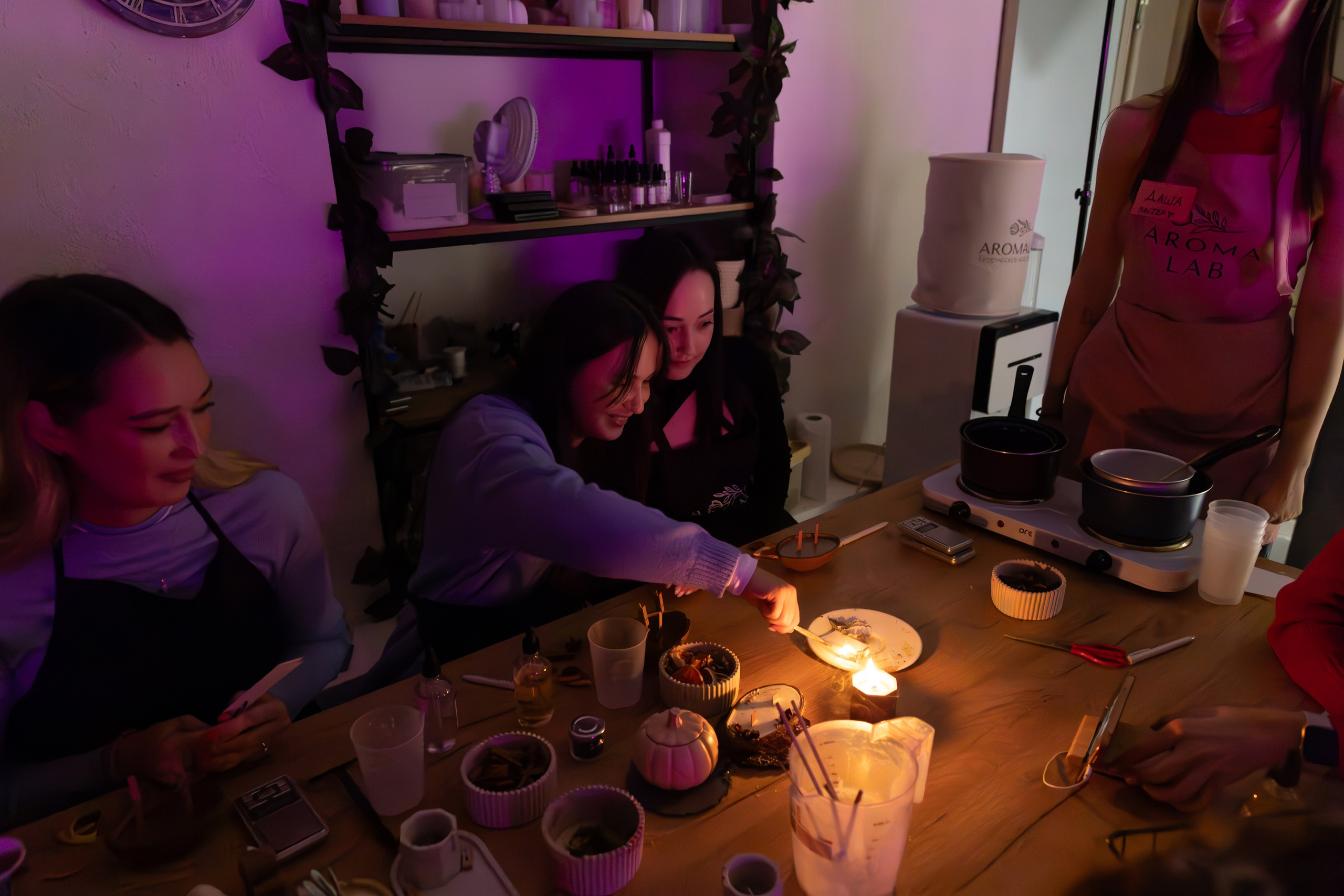 Корпоратив компании Технологии Доверия Аудит — творчество с AROMALAGE