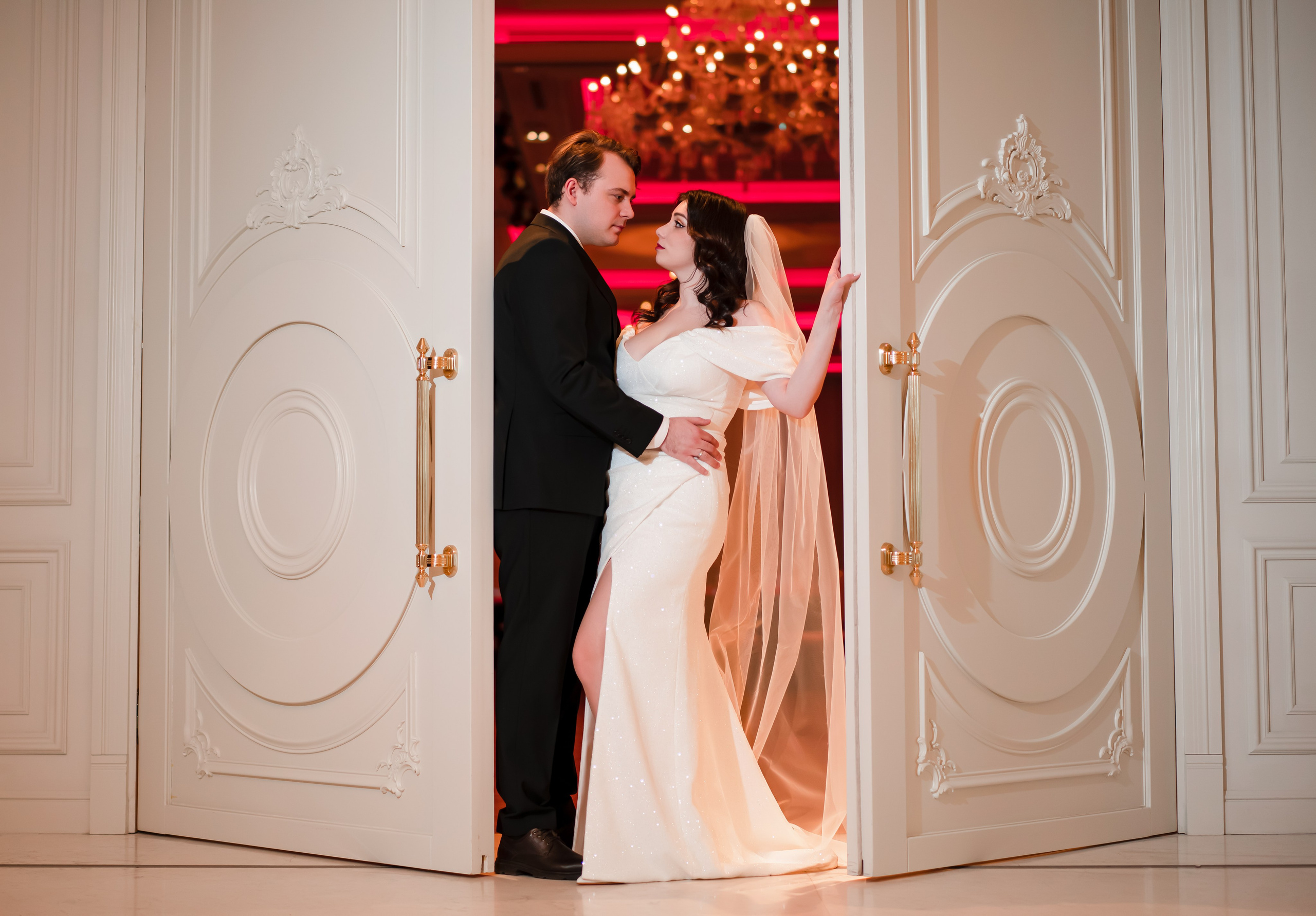 Виолетта & Дмитрий / Moscow Marriott Imperial Plaza. Свадебный фотограф Вера Климова