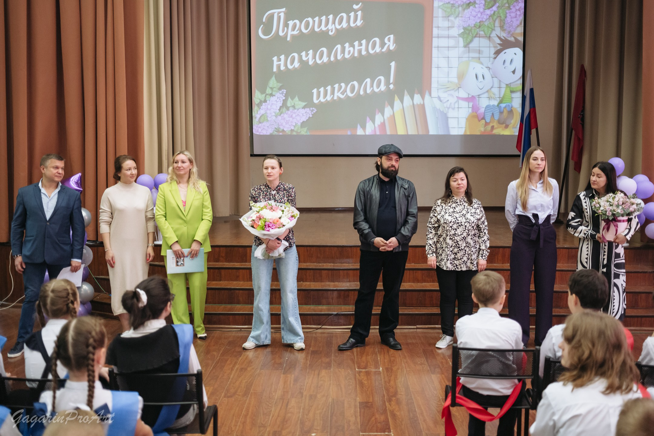 Репортаж в школе на выпускной. Фотограф на выпускной. GagarinProArt