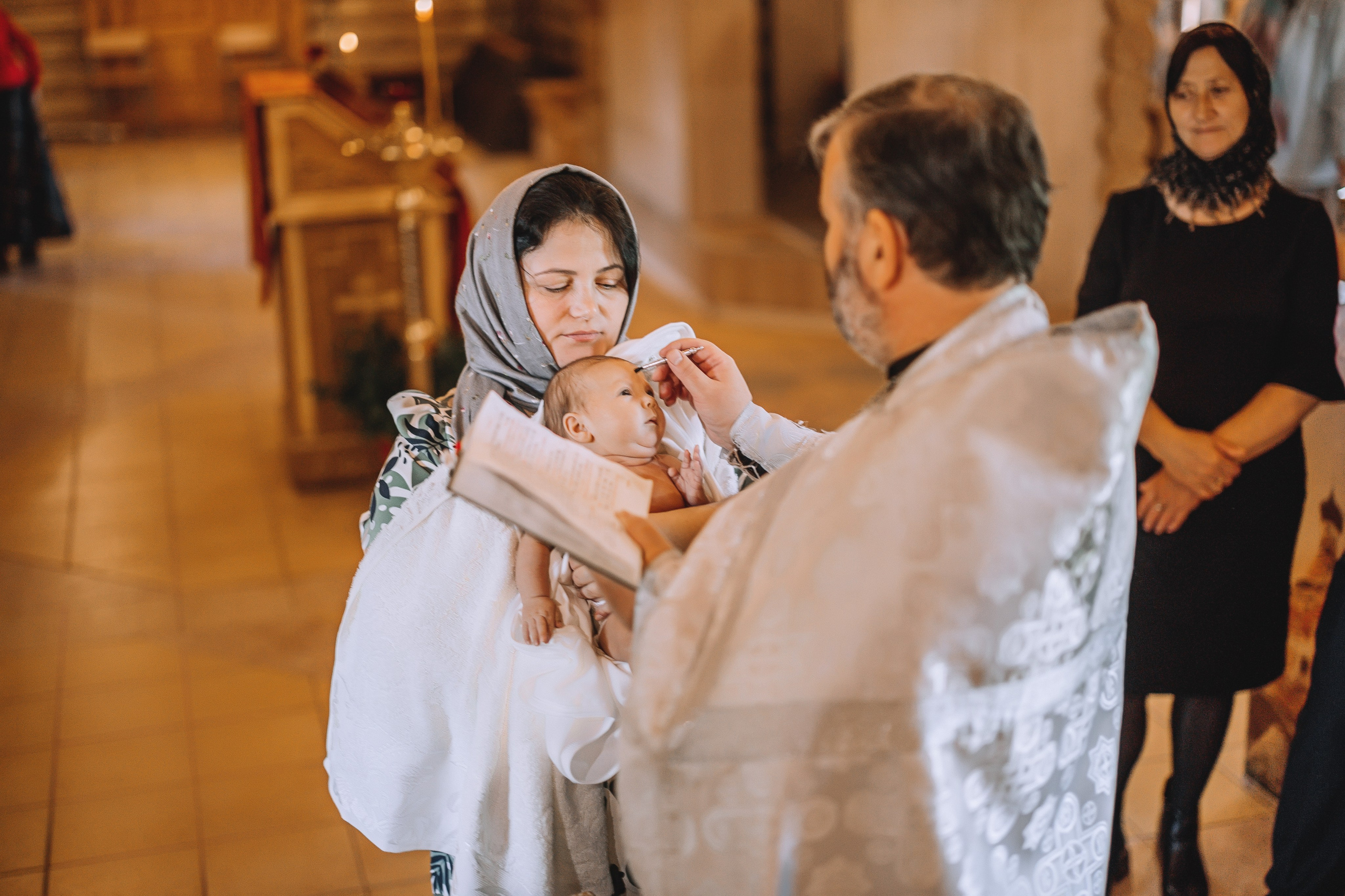 Крещение Елизаветы. Александр Антонов. Профессиональный свадебный, репортажный фотограф в Москве, Подольске. Фото+Видео на любой праздник