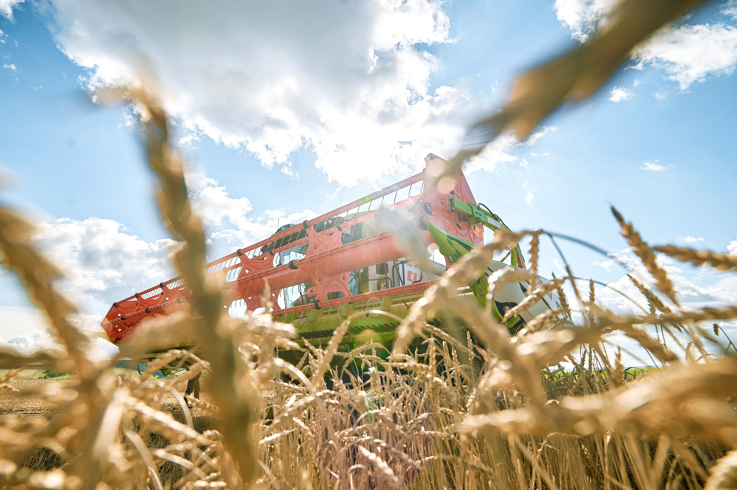 Портфолио репортажной фотосъёмки: сельхозтехника "Галактика". Фотограф Яковлев Роман — Красноярск