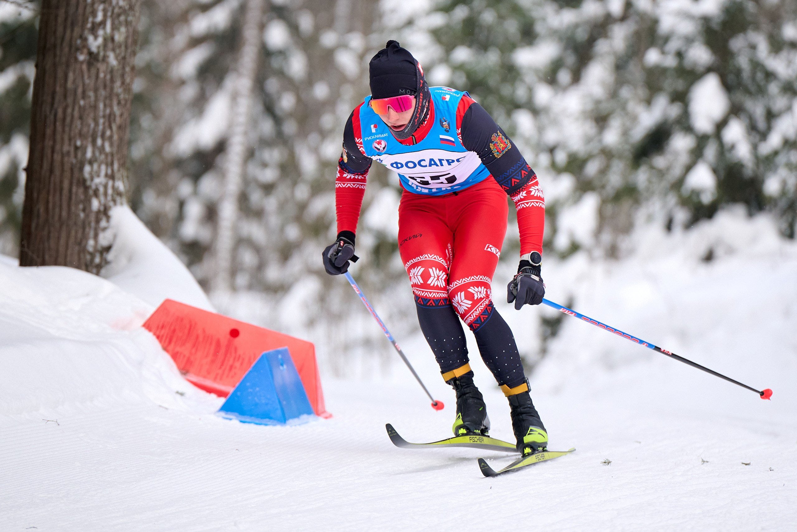 VI этап ФосАгро Кубка России по лыжным гонкам. Ижевск 25.01.2025 и 26.01.2025. Спортивный репортажный фотограф в Ижевске Сергей Мерзляков