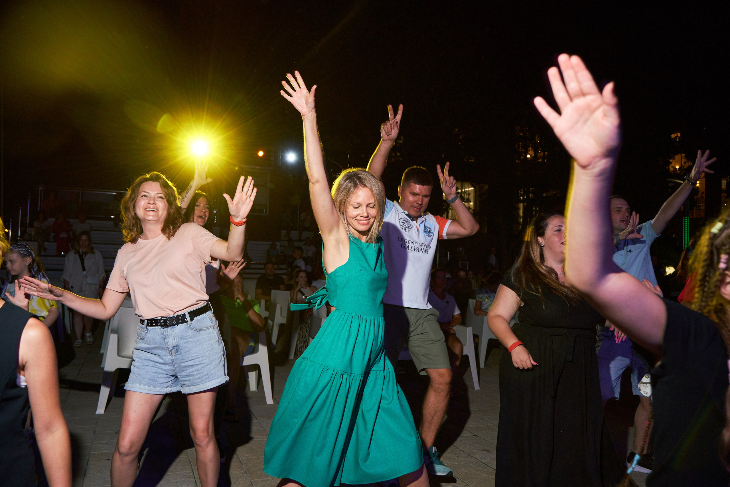 Фотоотчет с вечернего мероприятия в отеле г. Геленджик. Профессиональный фотограф в Анапе Артем Ковальский