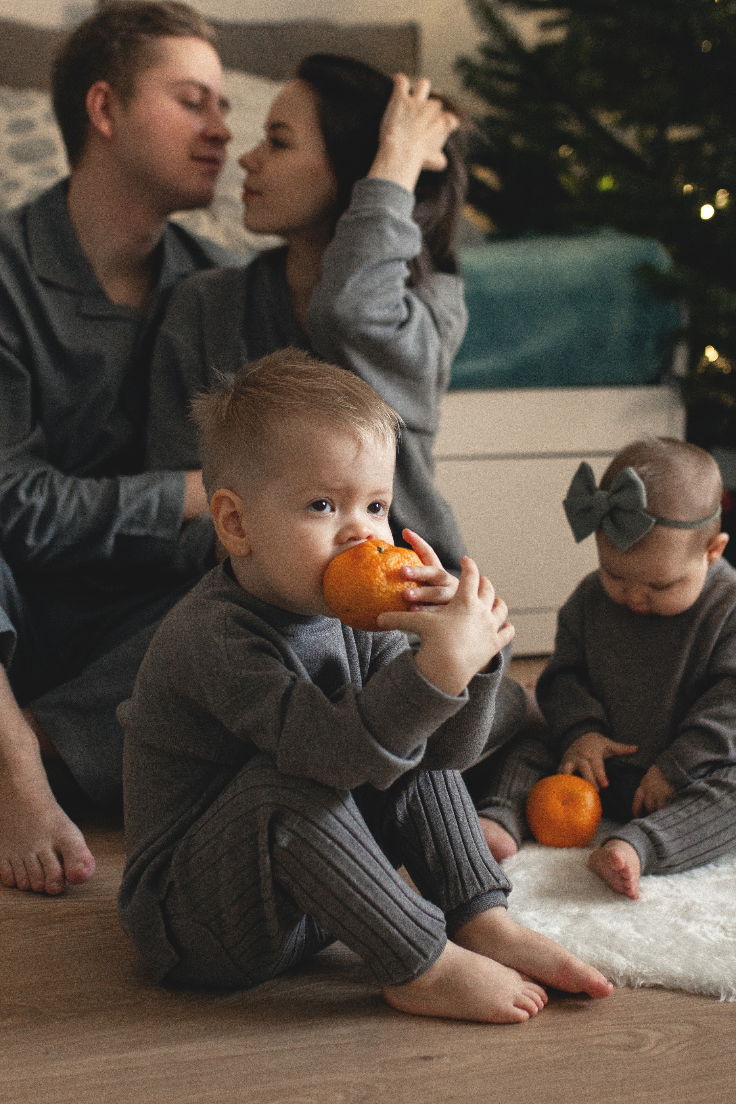 Семейная новогодняя фотосессия. Фотограф из Санкт-Петербурга Оксана Валковая. Женский портрет. Портрет