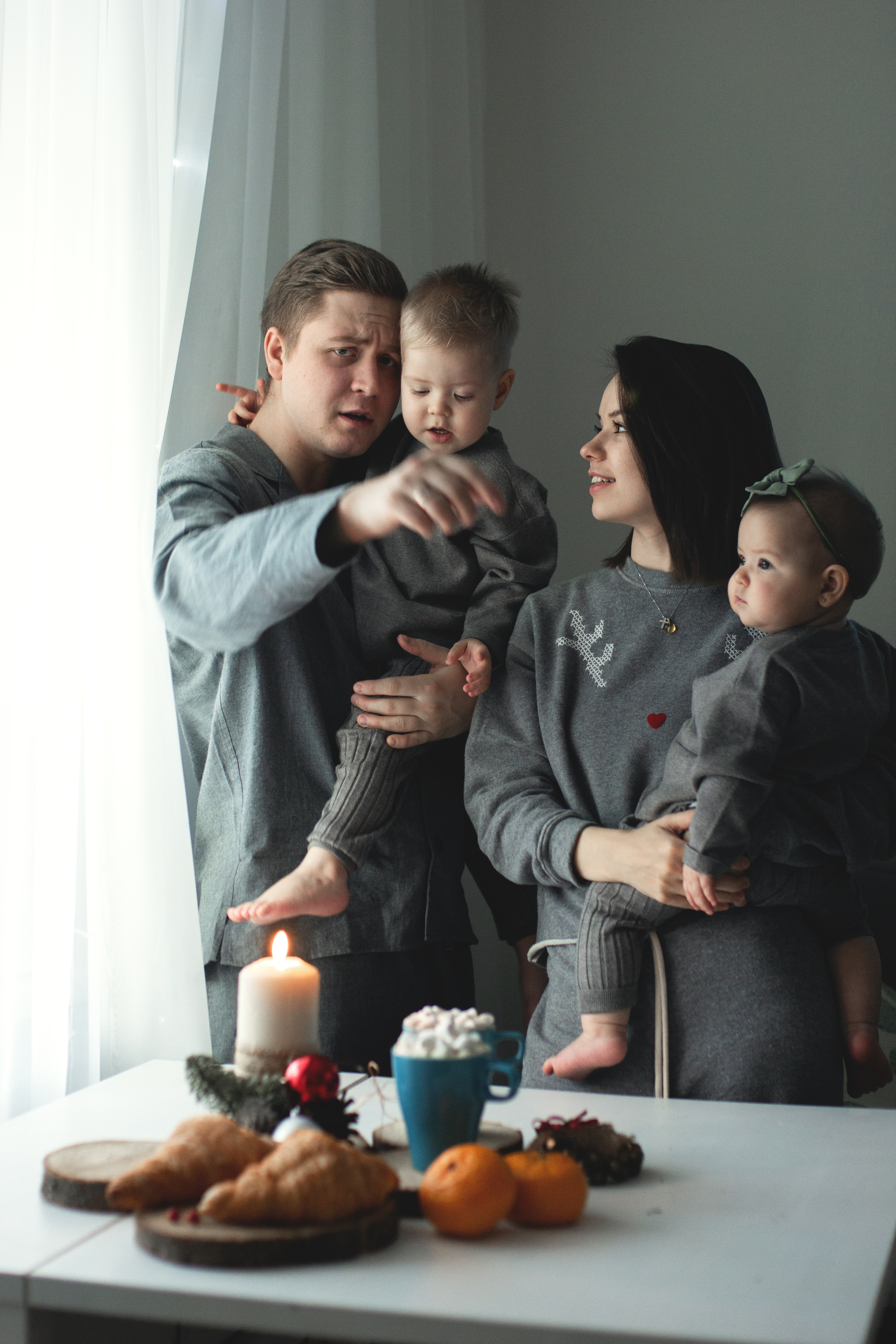 Семейная новогодняя фотосессия. Фотограф из Санкт-Петербурга Оксана Валковая. Женский портрет. Портрет