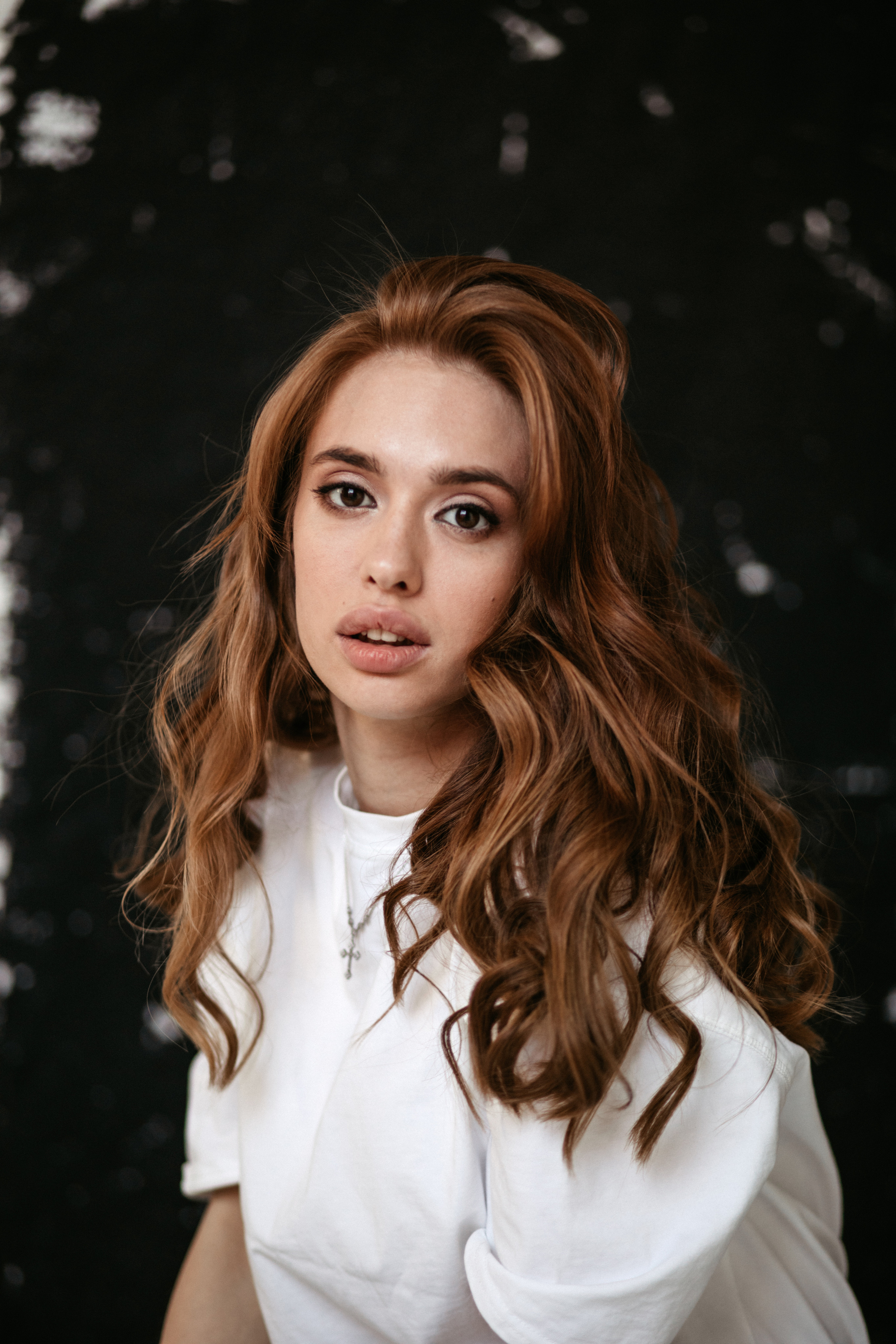 Фотосессия девушки в студии. Фотограф из Санкт-Петербурга Оксана Валковая. Женский портрет. Портрет