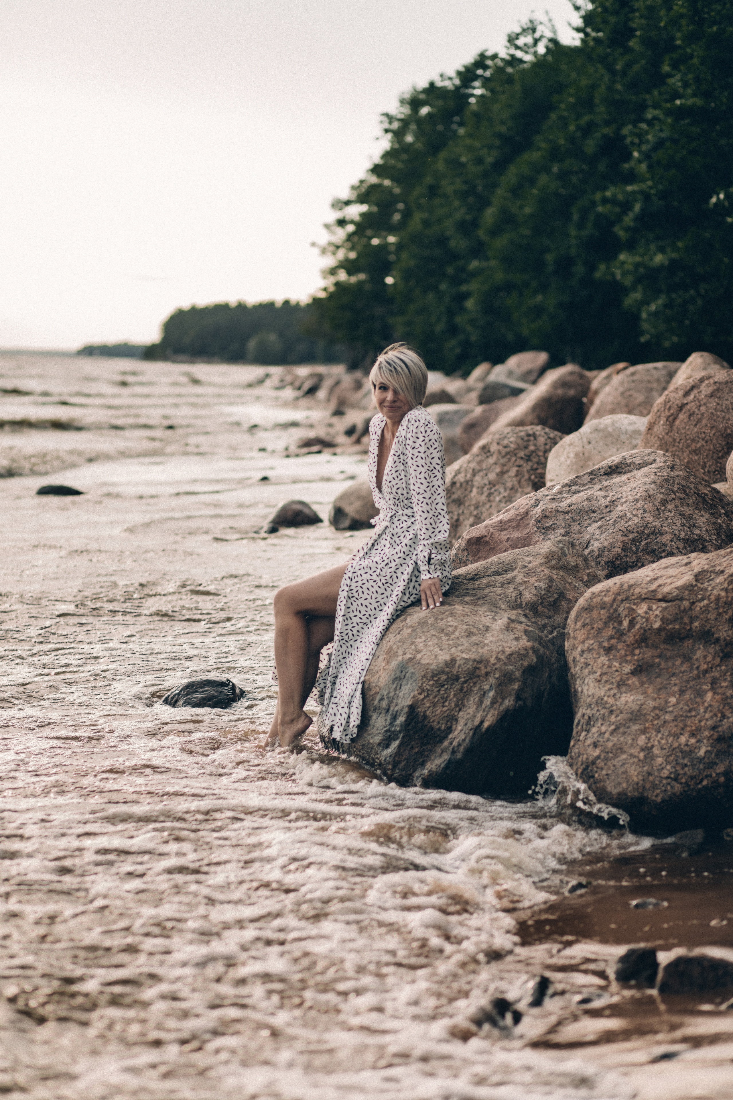 Фотосъемка на Финском заливе. Фотограф из Санкт-Петербурга Оксана Валковая. Женский портрет. Портрет