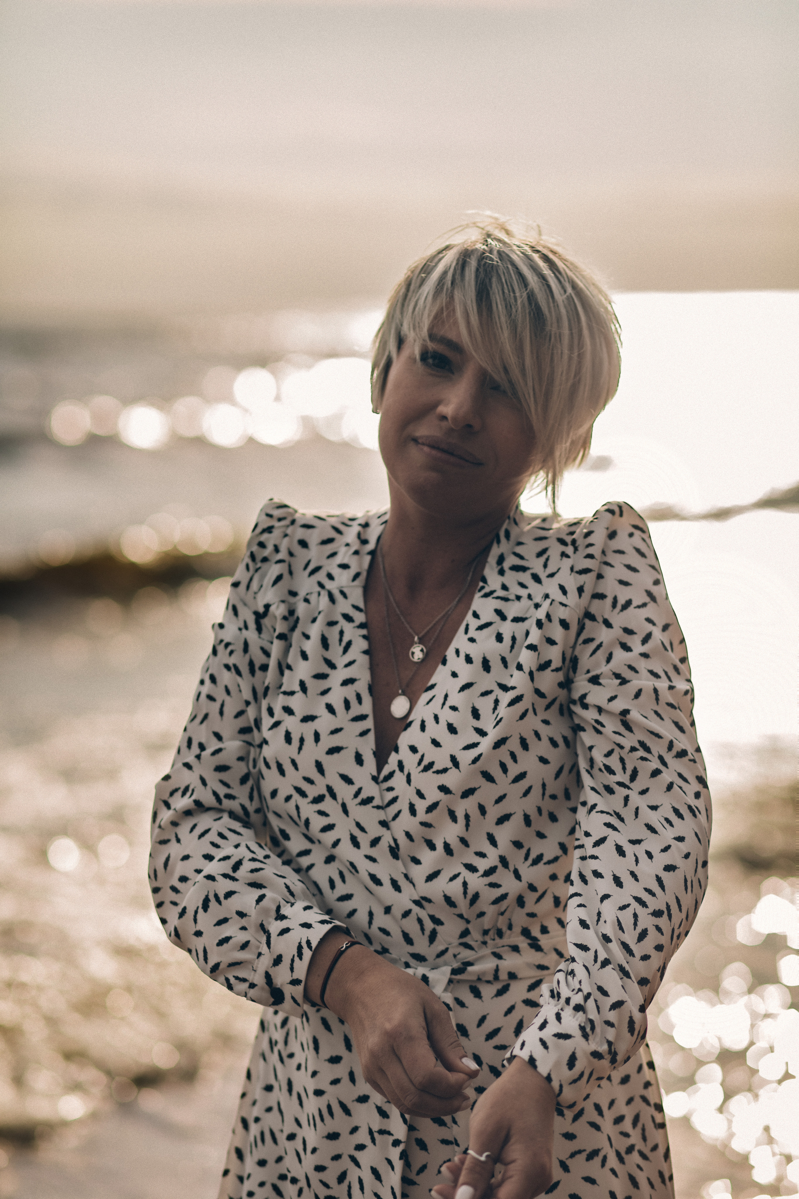 Фотосъемка на Финском заливе. Фотограф из Санкт-Петербурга Оксана Валковая. Женский портрет. Портрет