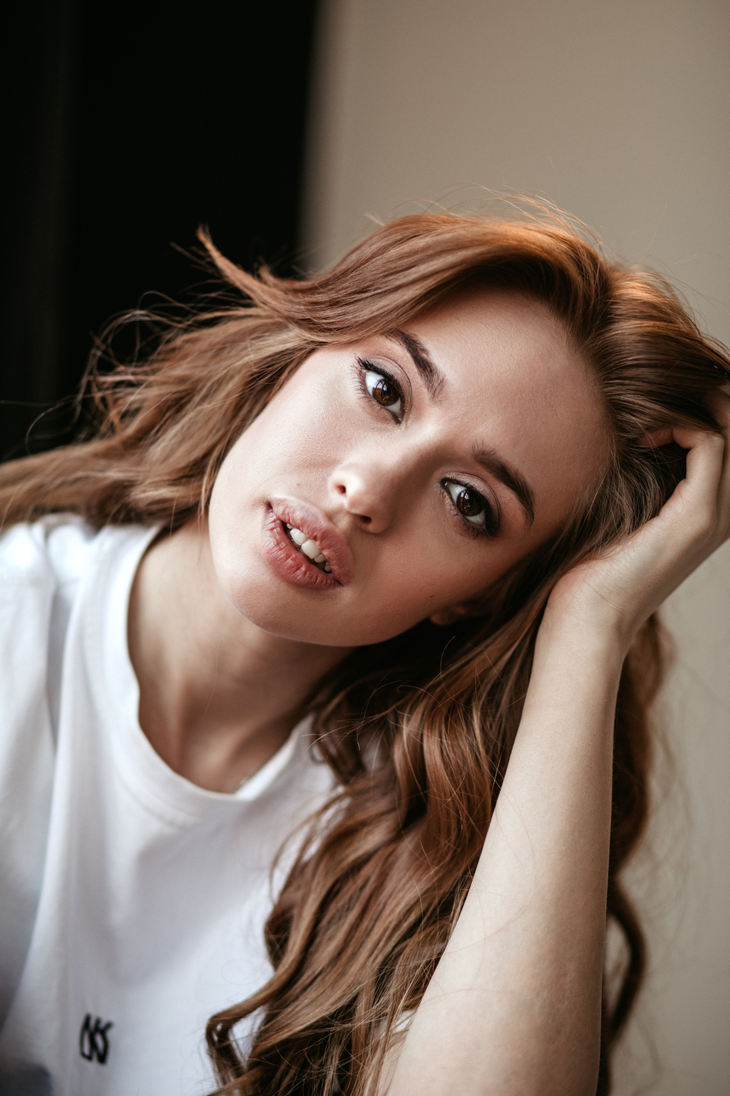 Фотосессия девушки в студии. Фотограф из Санкт-Петербурга Оксана Валковая. Женский портрет. Портрет