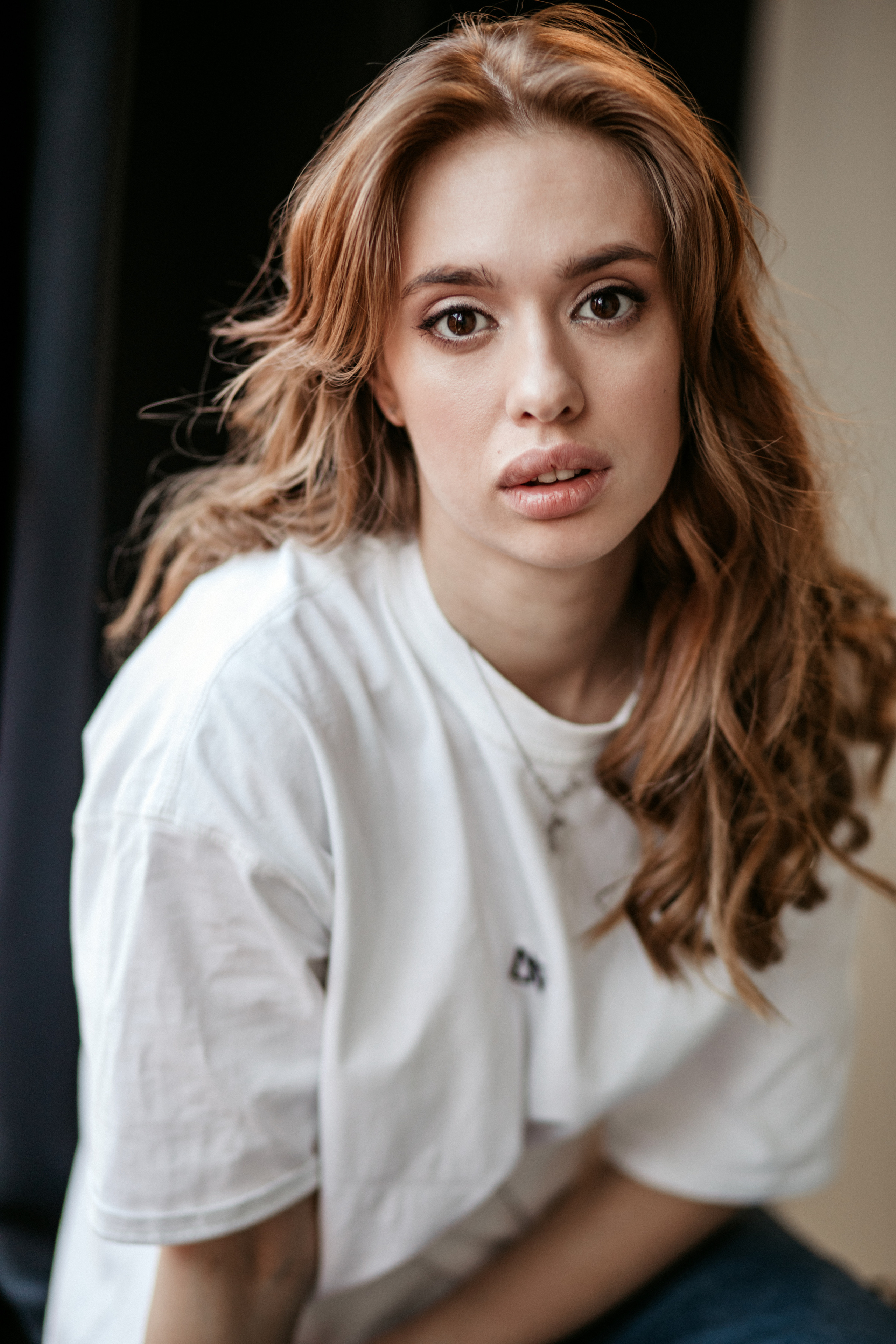 Фотосессия девушки в студии. Фотограф из Санкт-Петербурга Оксана Валковая. Женский портрет. Портрет