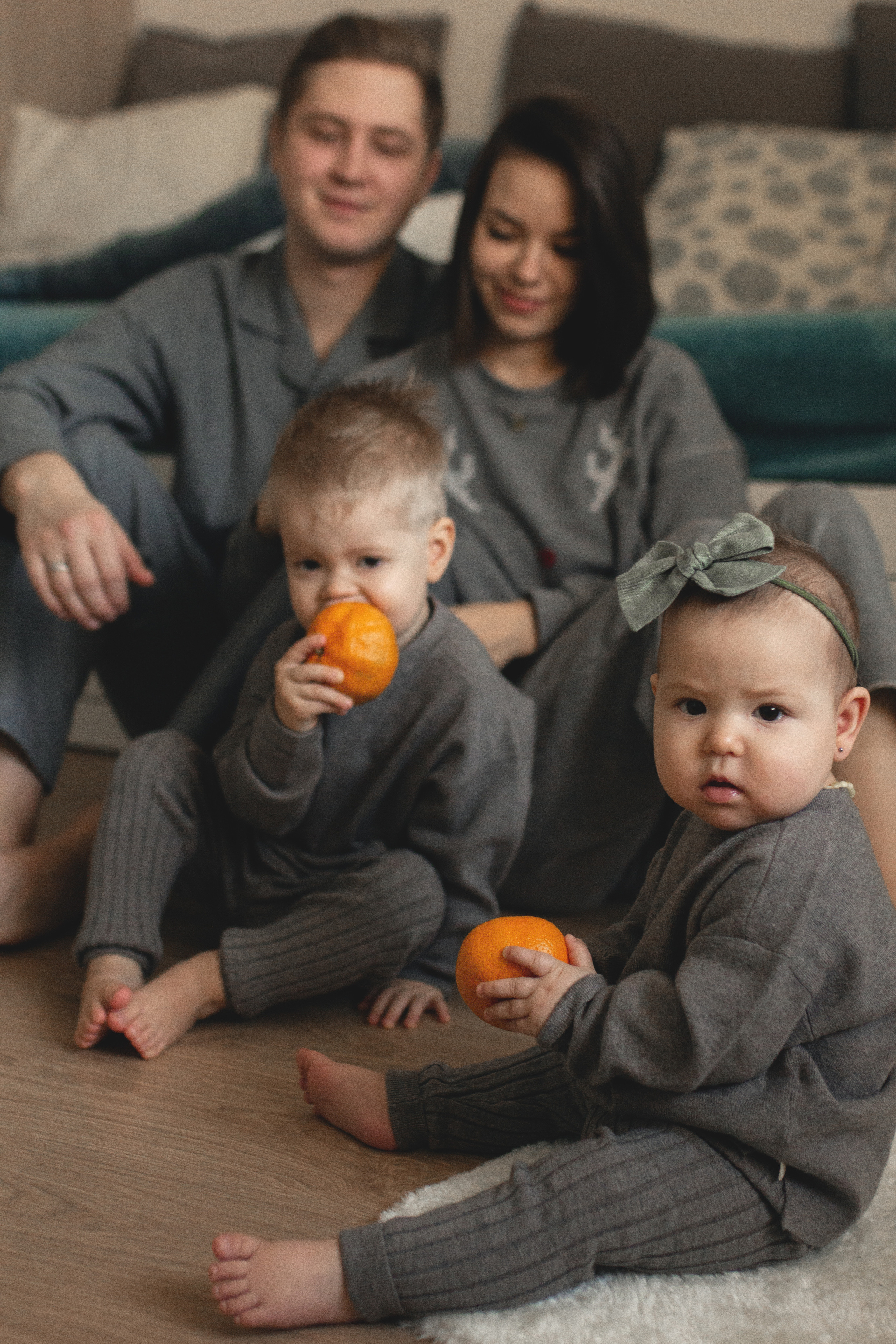 Семейная новогодняя фотосессия. Фотограф из Санкт-Петербурга Оксана Валковая. Женский портрет. Портрет
