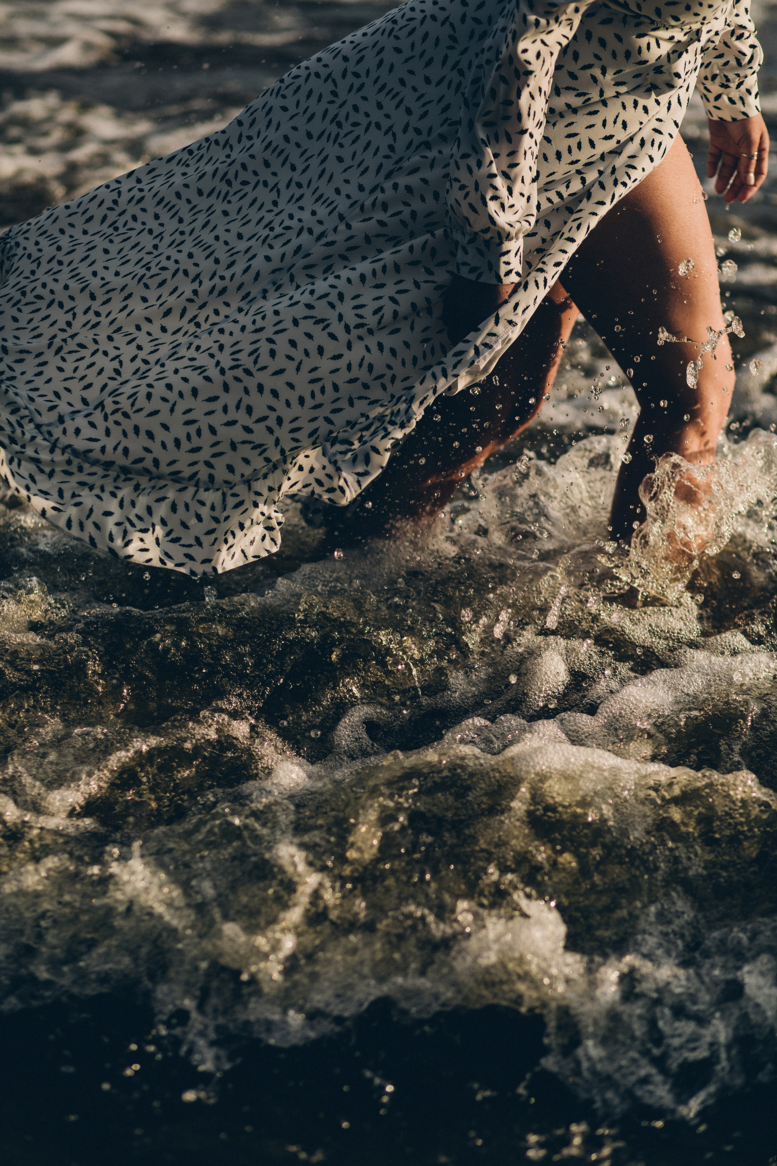 Фотосъемка на Финском заливе. Фотограф из Санкт-Петербурга Оксана Валковая. Женский портрет. Портрет