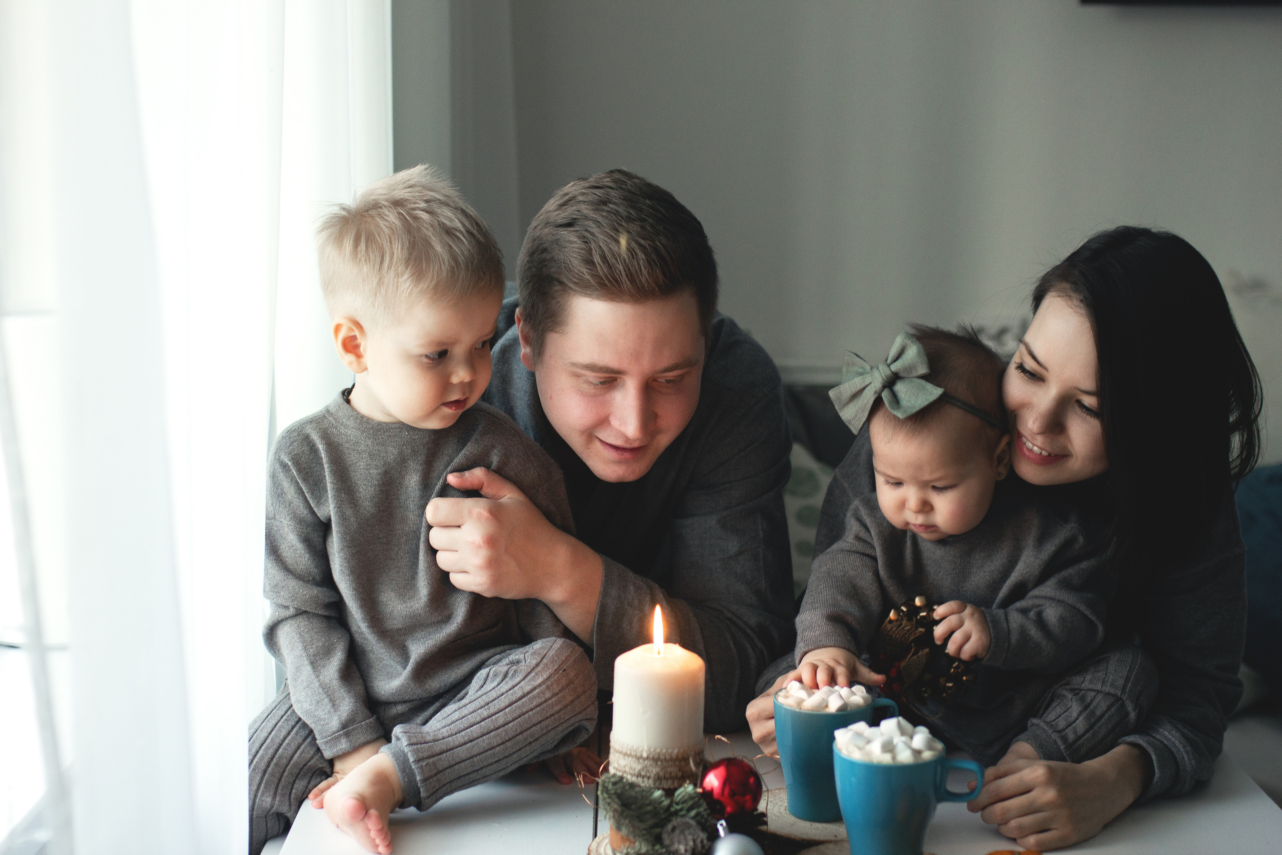 Семейная новогодняя фотосессия. Фотограф из Санкт-Петербурга Оксана Валковая. Женский портрет. Портрет