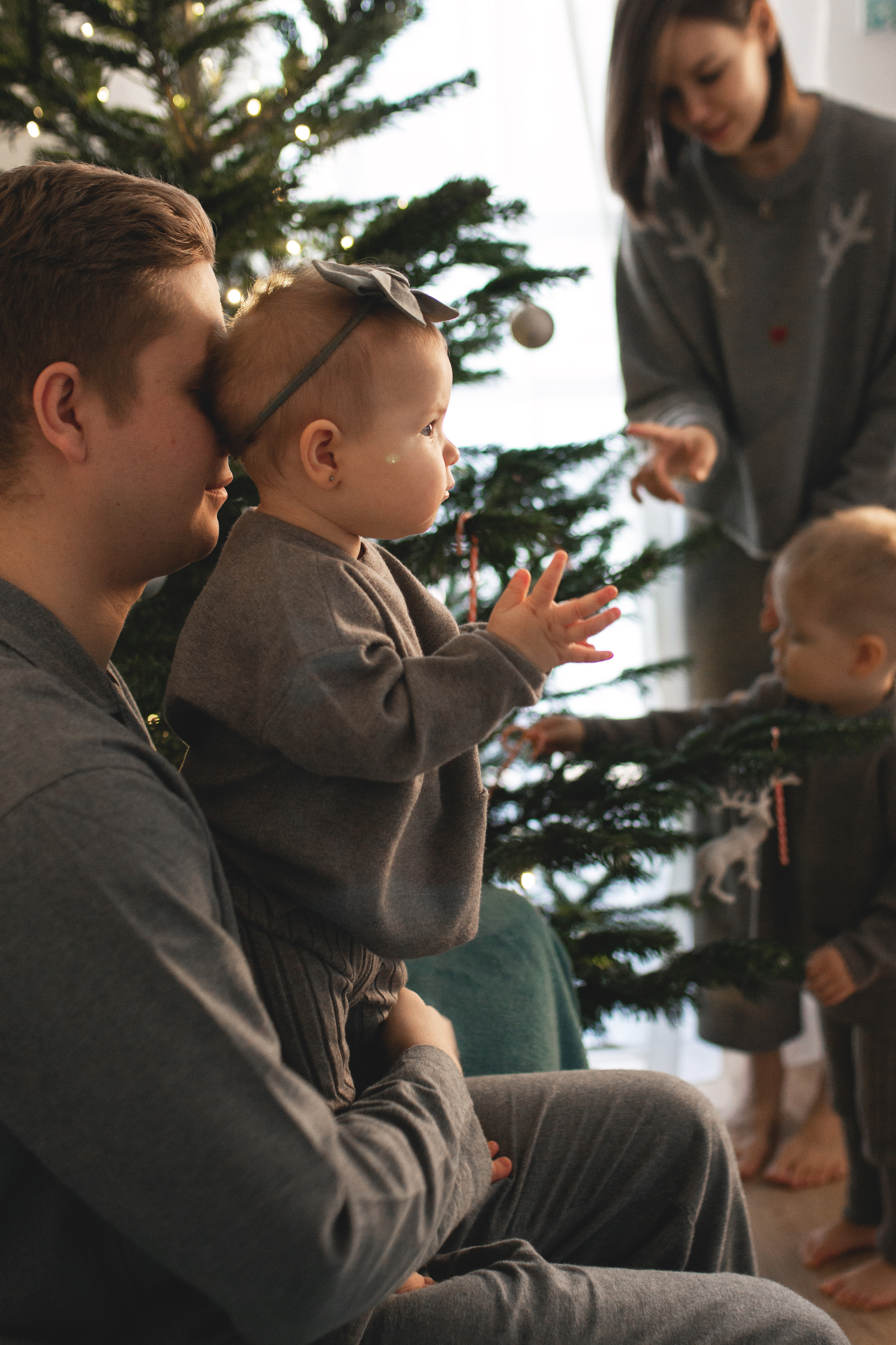 Семейная новогодняя фотосессия. Фотограф из Санкт-Петербурга Оксана Валковая. Женский портрет. Портрет