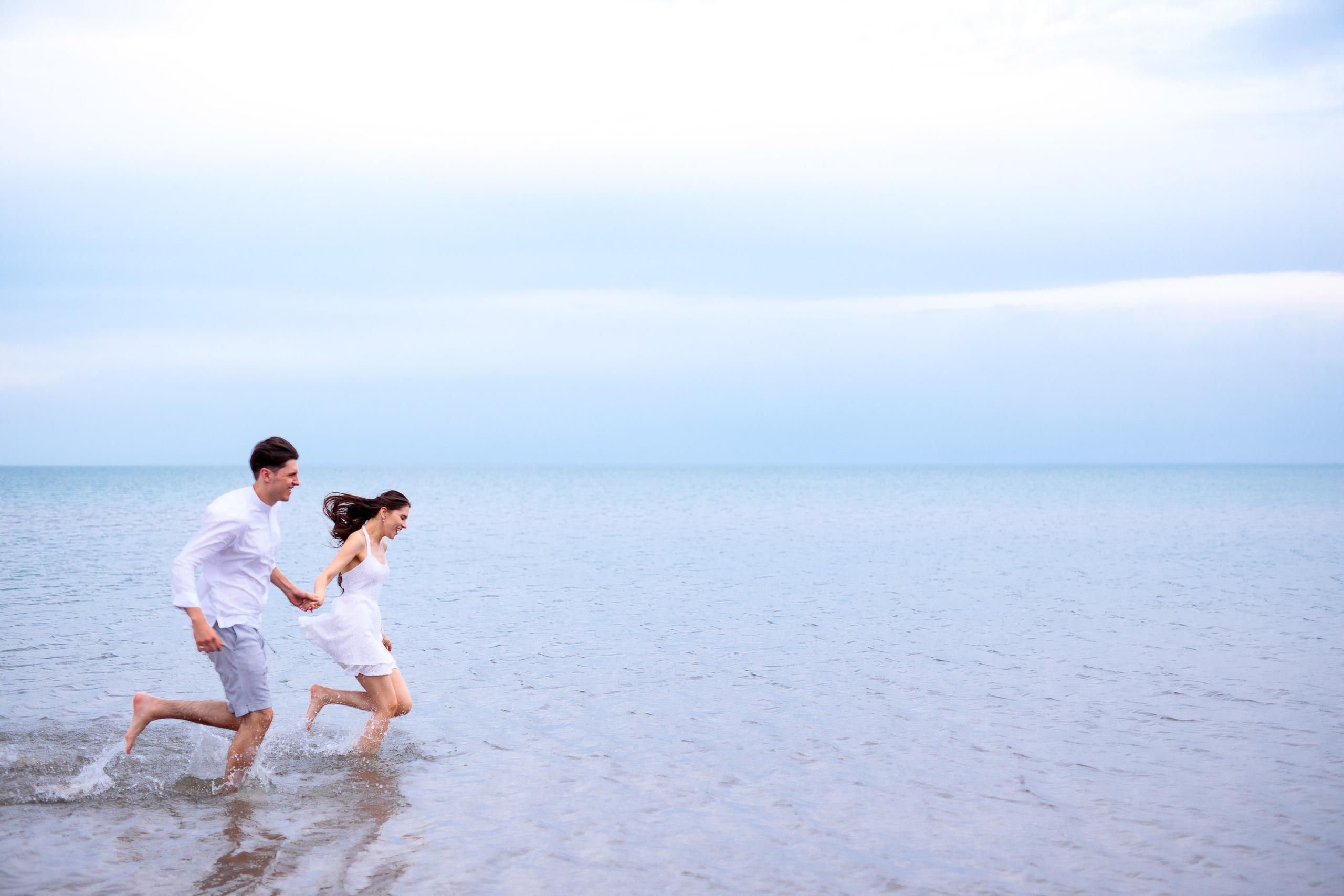 LoveStory Алматинские Барханы. Свадебный и семейный фотограф в Алматы Алексей Балышев