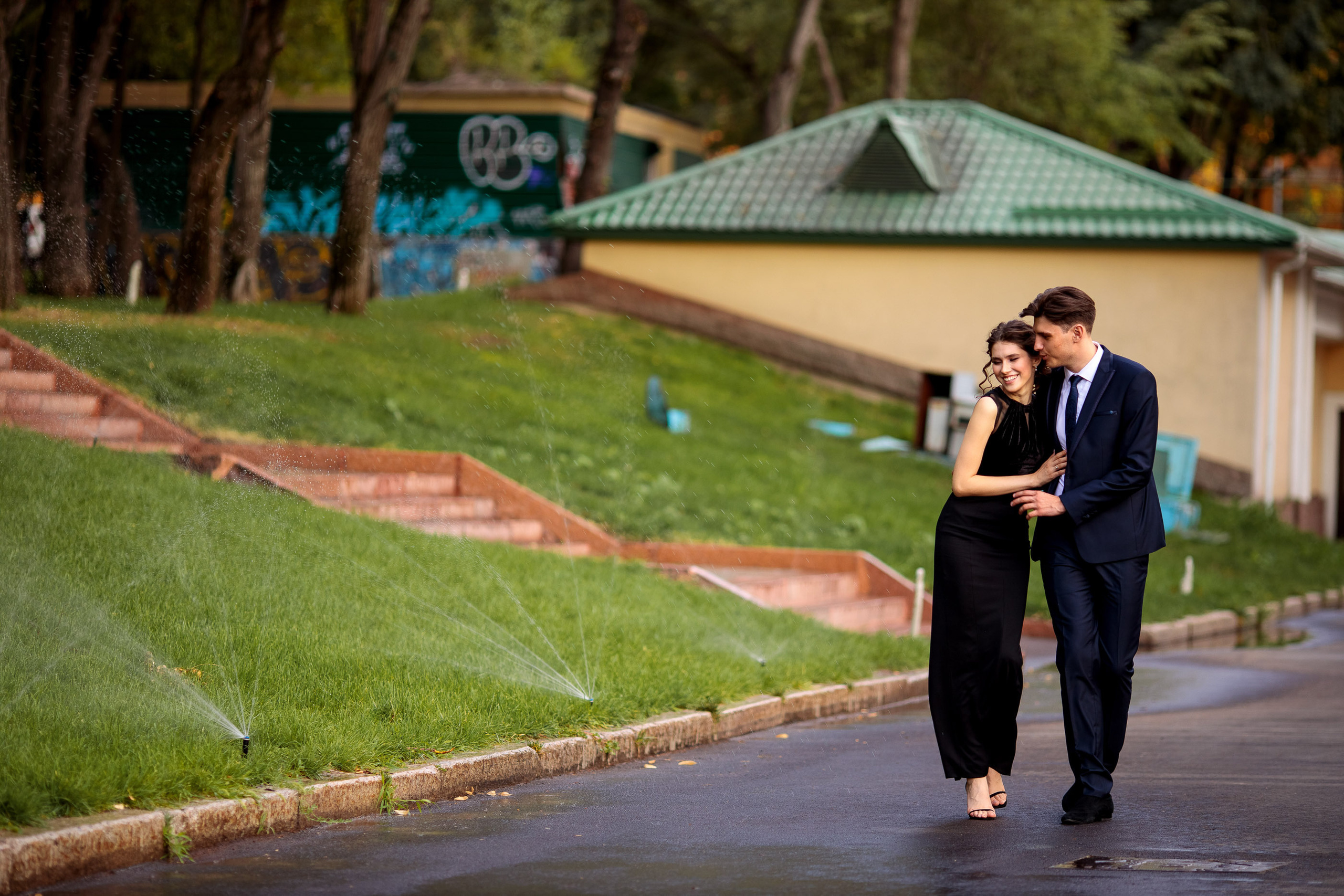 LoveStory с мороженным. Свадебный и семейный фотограф в Алматы Алексей Балышев