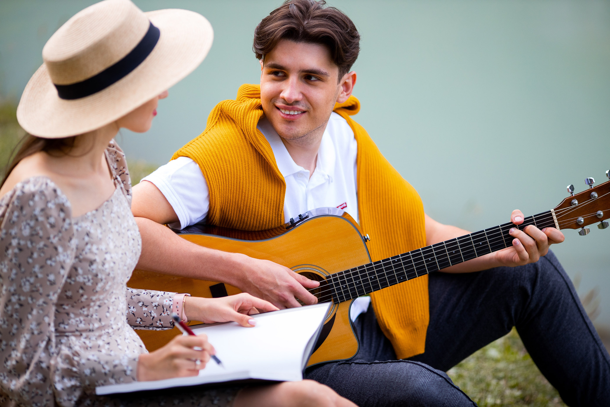 Фотосессия LoveStory на Иссыкском озере. Свадебный и семейный фотограф в Алматы Алексей Балышев
