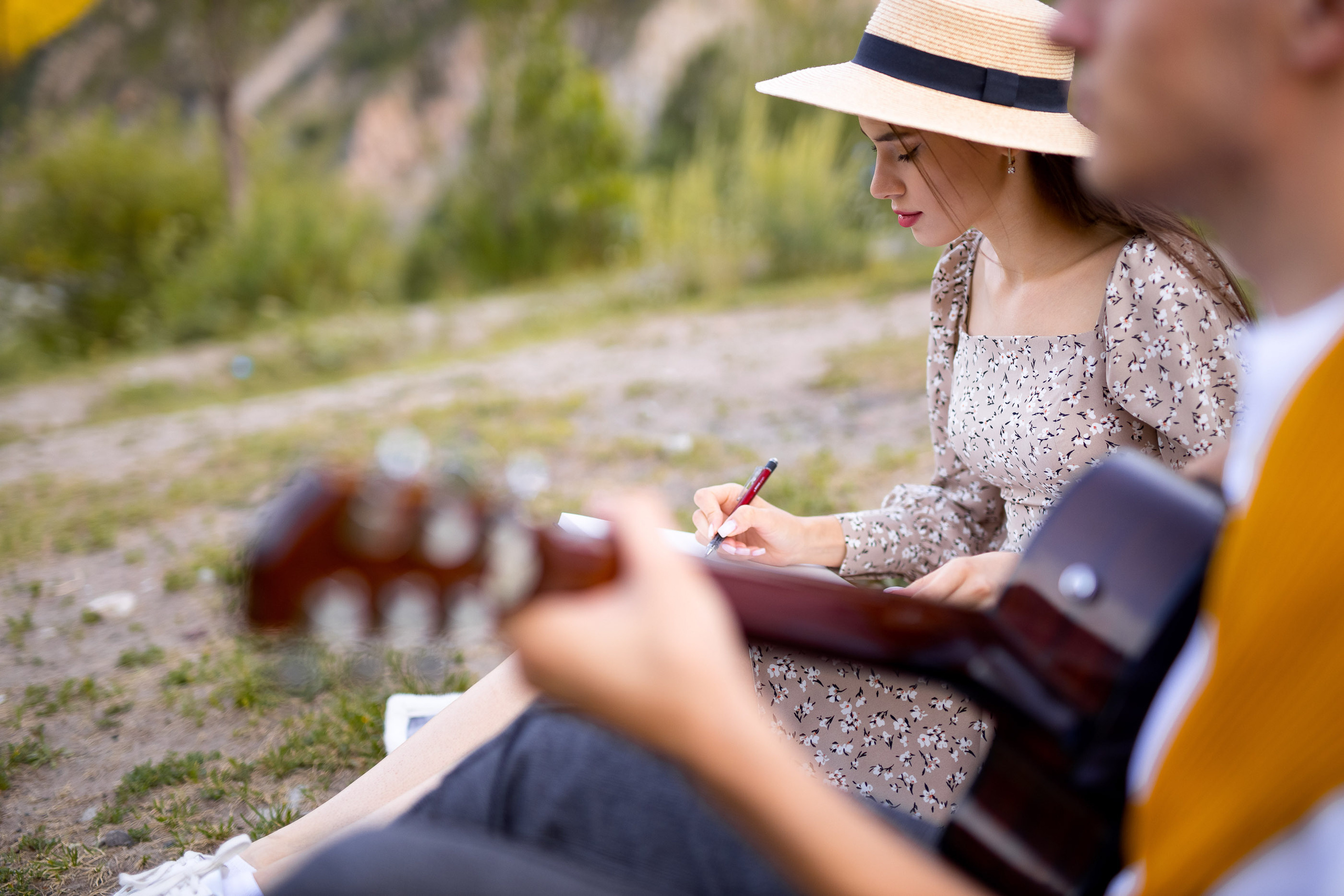 Фотосессия LoveStory на Иссыкском озере. Свадебный и семейный фотограф в Алматы Алексей Балышев