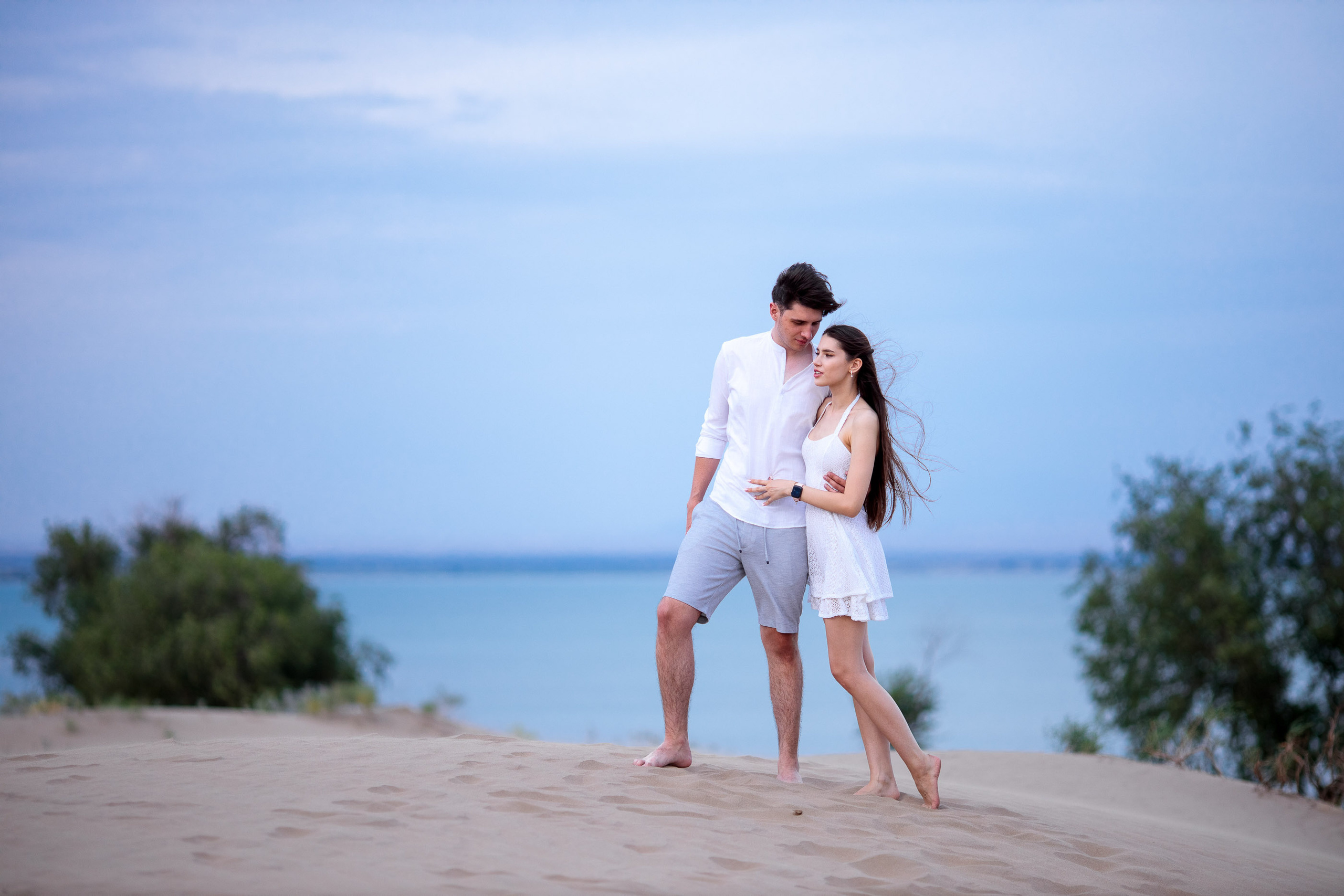 LoveStory Алматинские Барханы. Свадебный и семейный фотограф в Алматы Алексей Балышев