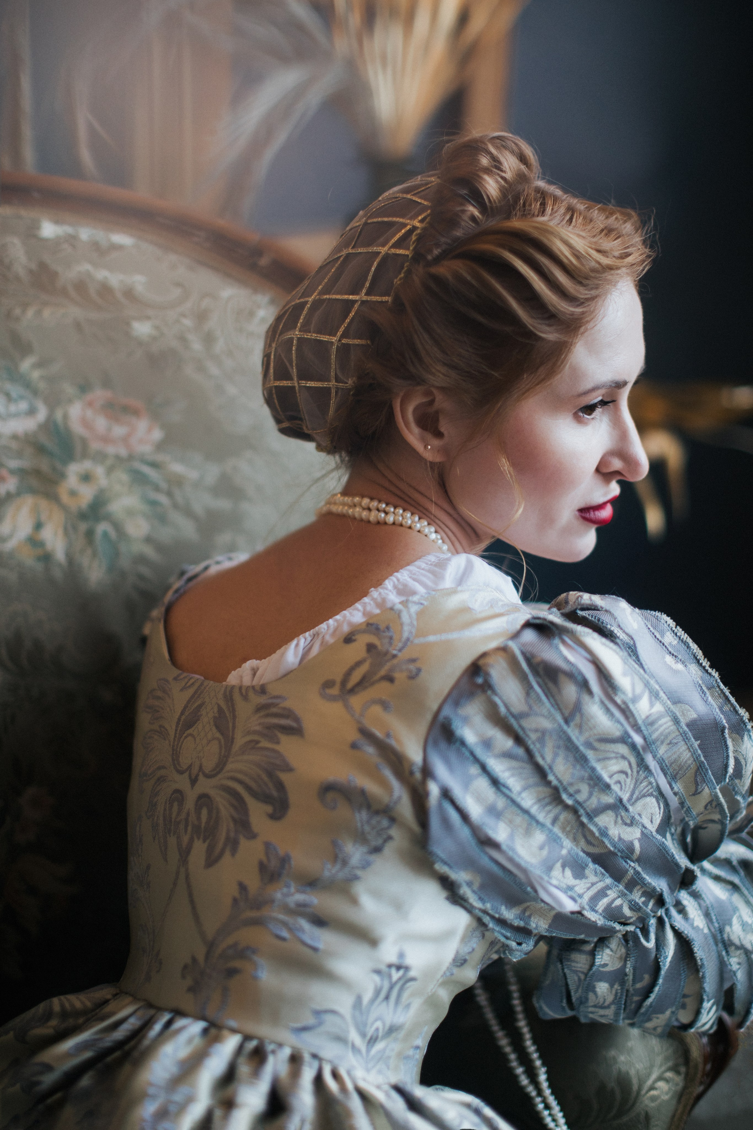 Студии & отели. Модель Москва каталожная и творческая съемка Anna Antlers