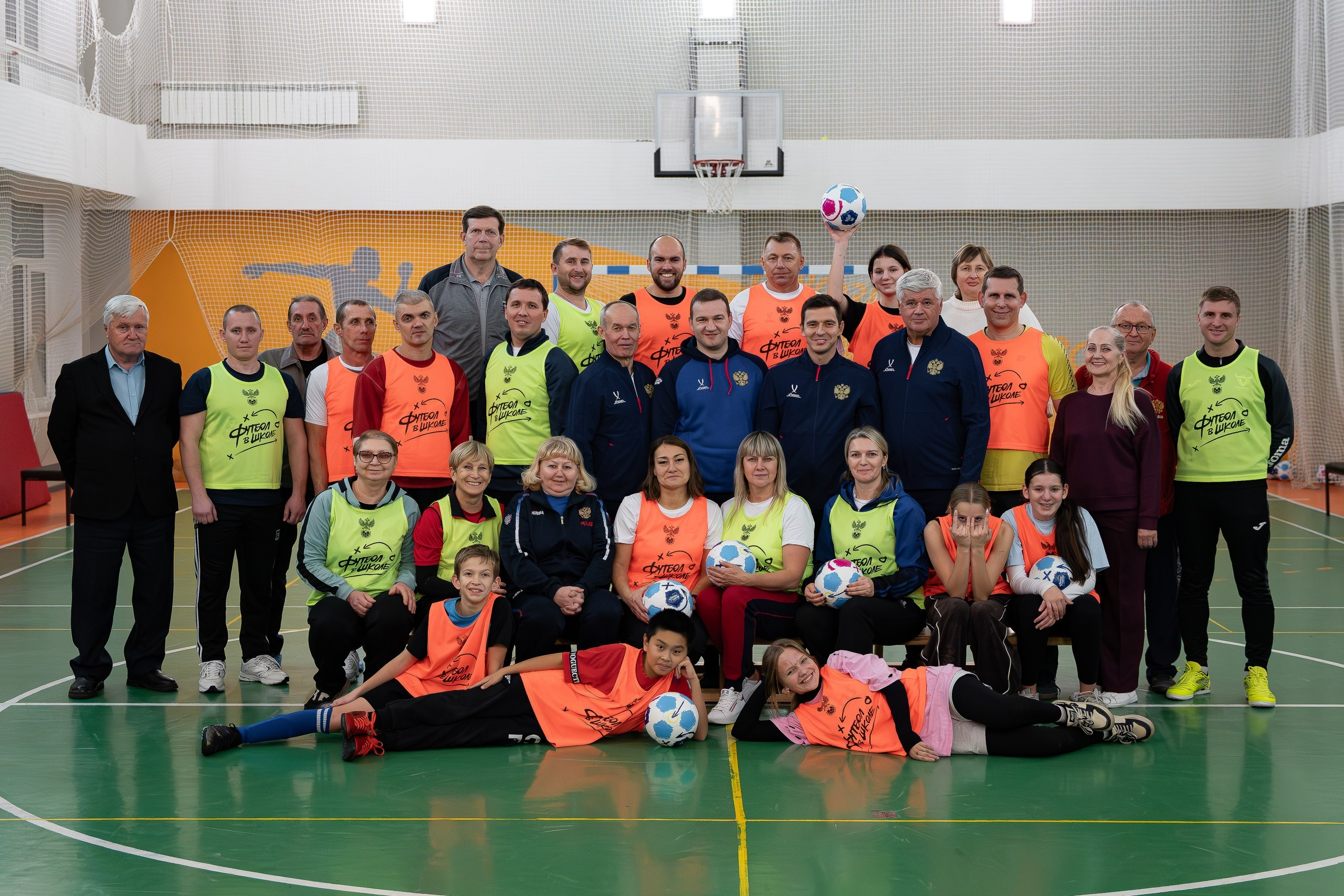 Фестиваль «СИБУР. Урок футбола» в рамках проекта Российского футбольного союза «Футбол в школе». Портретный и репортажный фотограф в Воронеже: Анастасия Пузикова