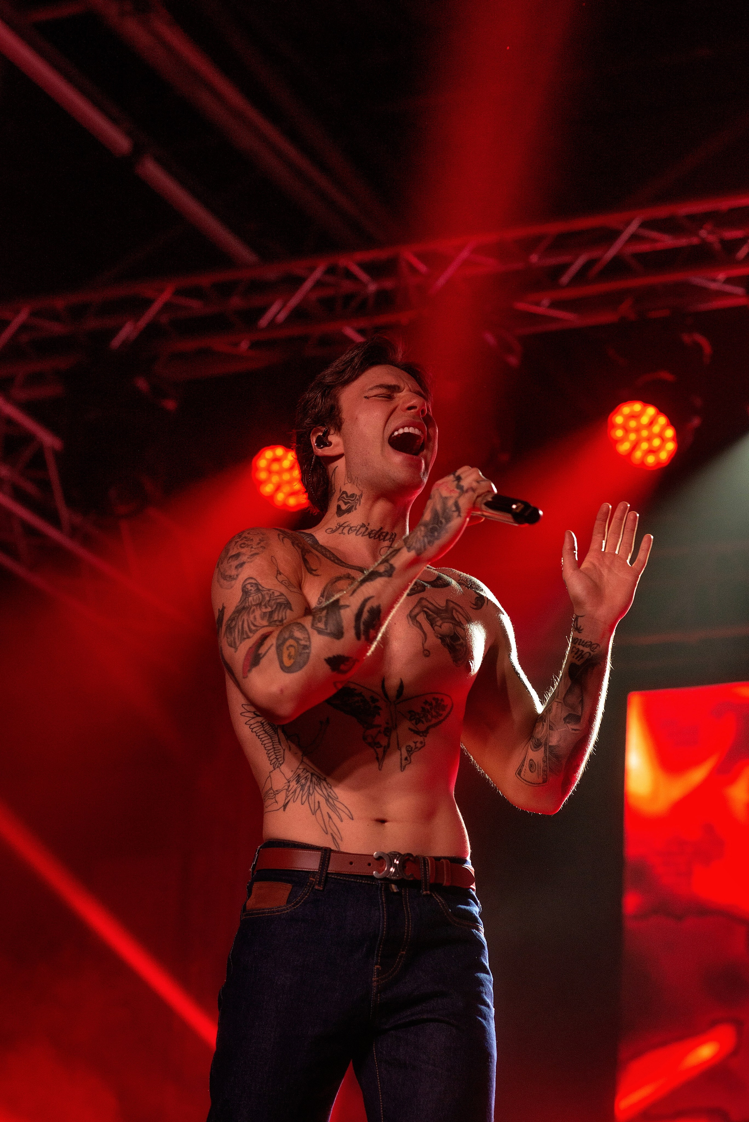 Концерт Хolidayboy. Школьный, фэшн фотограф в Тюмени и в России Ирина Королева