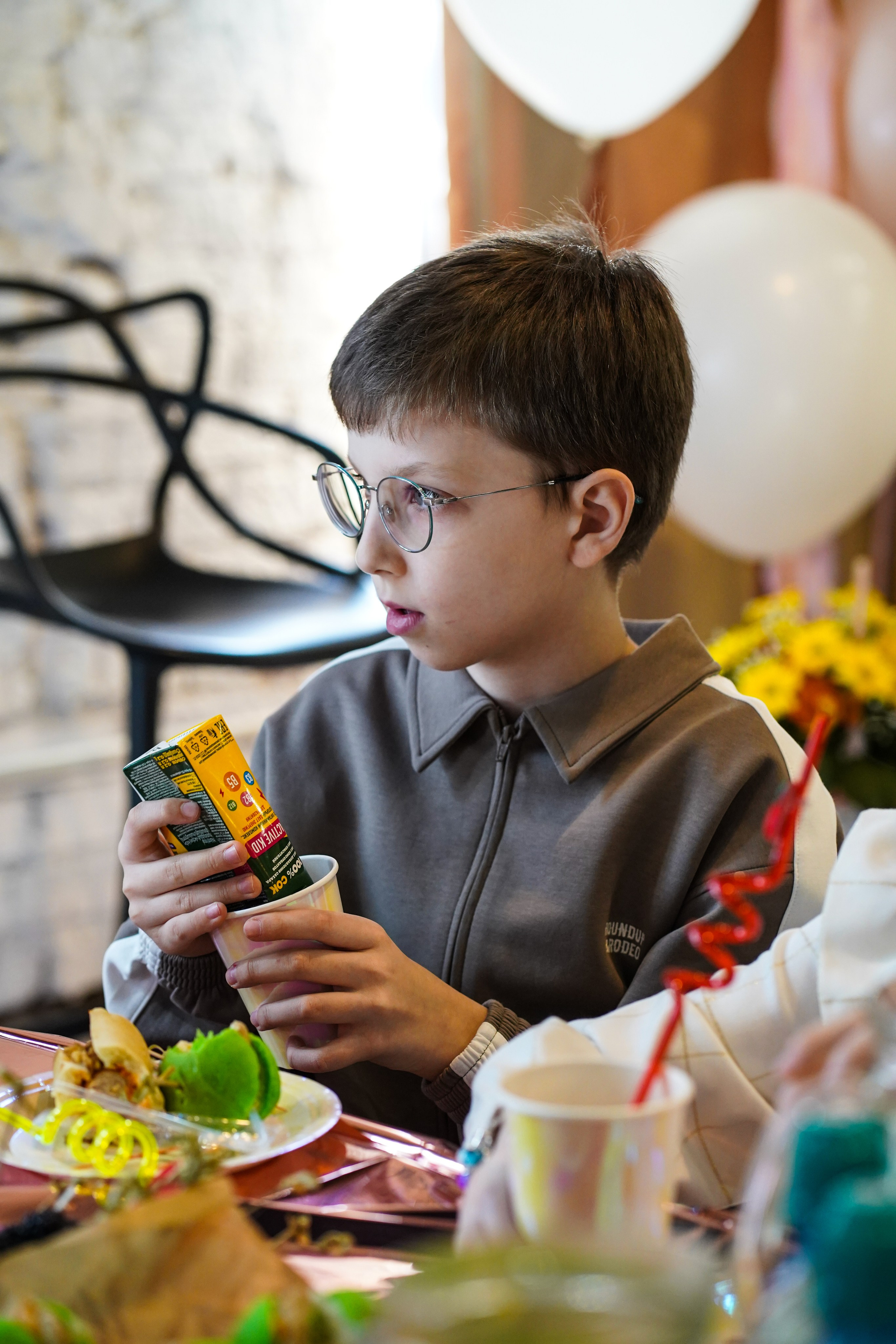 День Рождения Алиса в стране чудес. Фотограф