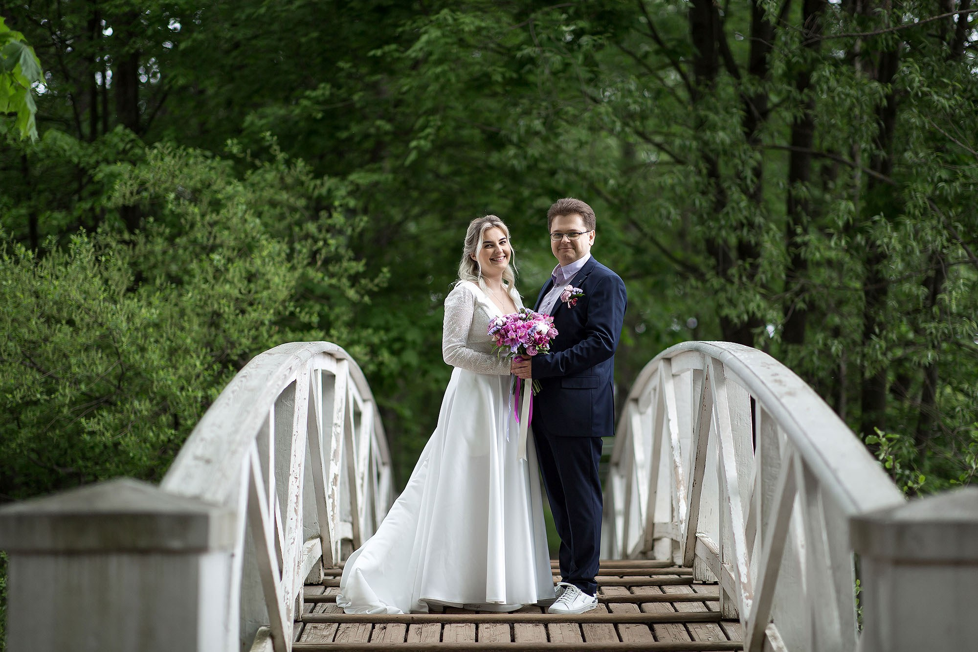 Прогулка, фотосессия жениха и невесты. Свадебная съемка. Фотограф в Москве Валерий Боцман