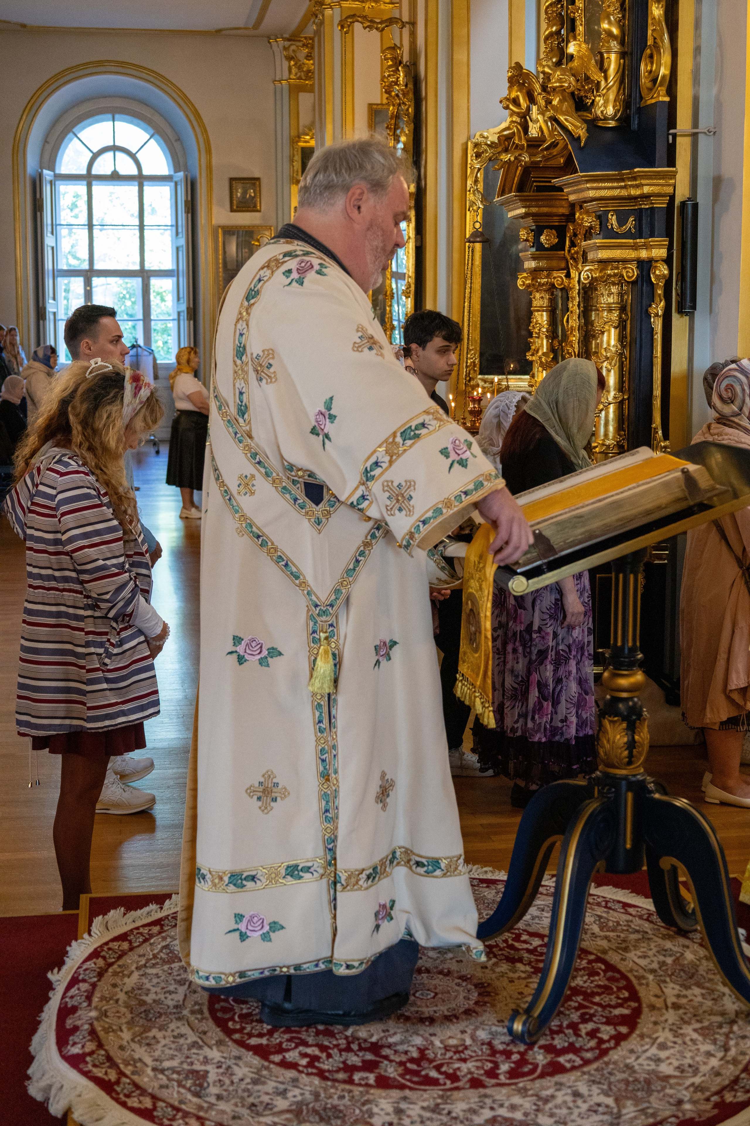 НЕДЕЛЯ 13-Я ПО ПЯТИДЕСЯТНИЦЕ. ГЛАС 4-Й. ПЕРЕНЕСЕНИЕ МОЩЕЙ АП. ВАРФОЛОМЕЯ. АП. ОТ 70-ТИ ТИТА, ЕП. КРИТСКОГО. НИКОЛО-БОГОЯВЛЕНСКИЙ МОРСКОЙ СОБОР