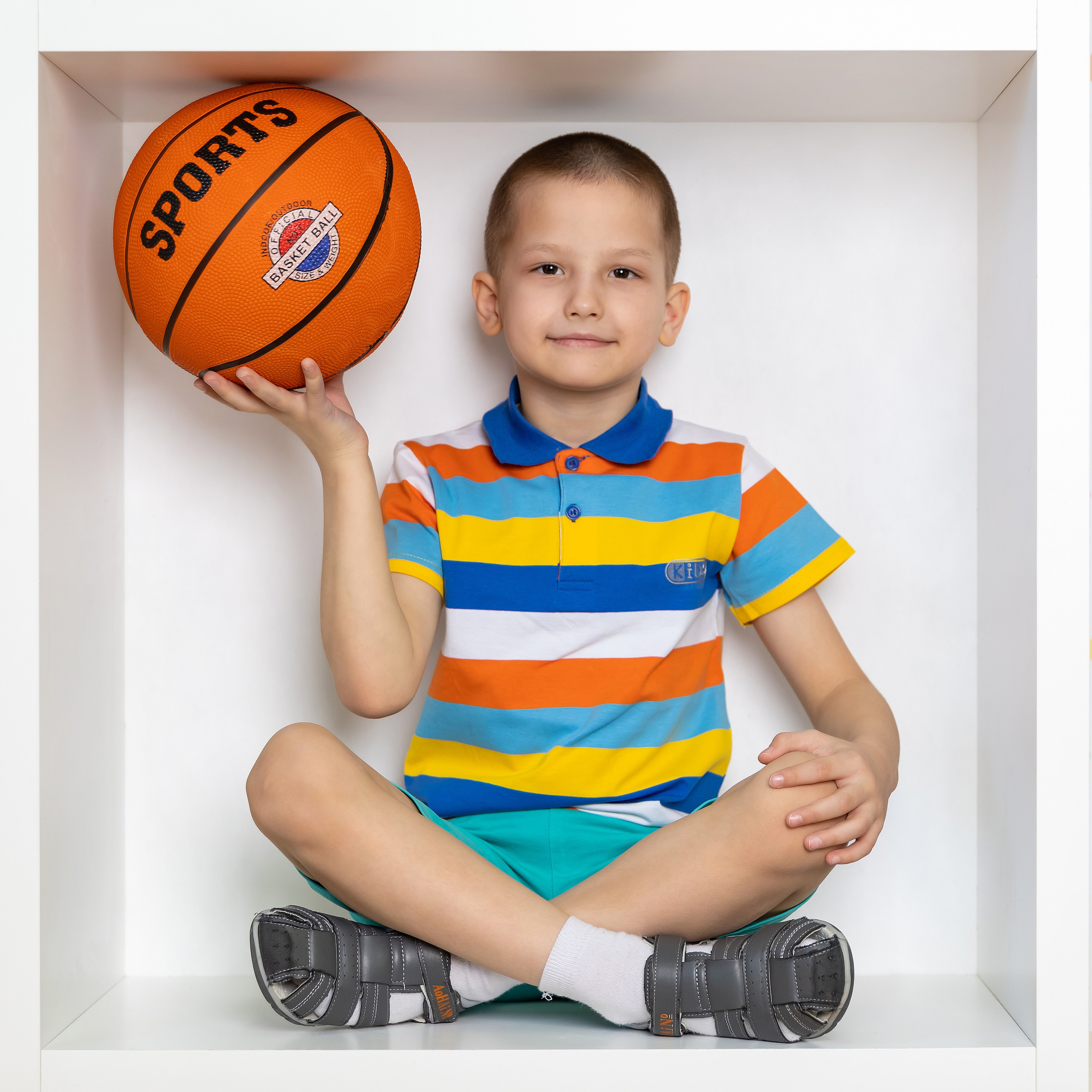 Примеры фото ДЕТСКИЙ САД. Фотограф Радужный ХМАО, Школьный фотограф, семейный фотограф, выпускной альбом