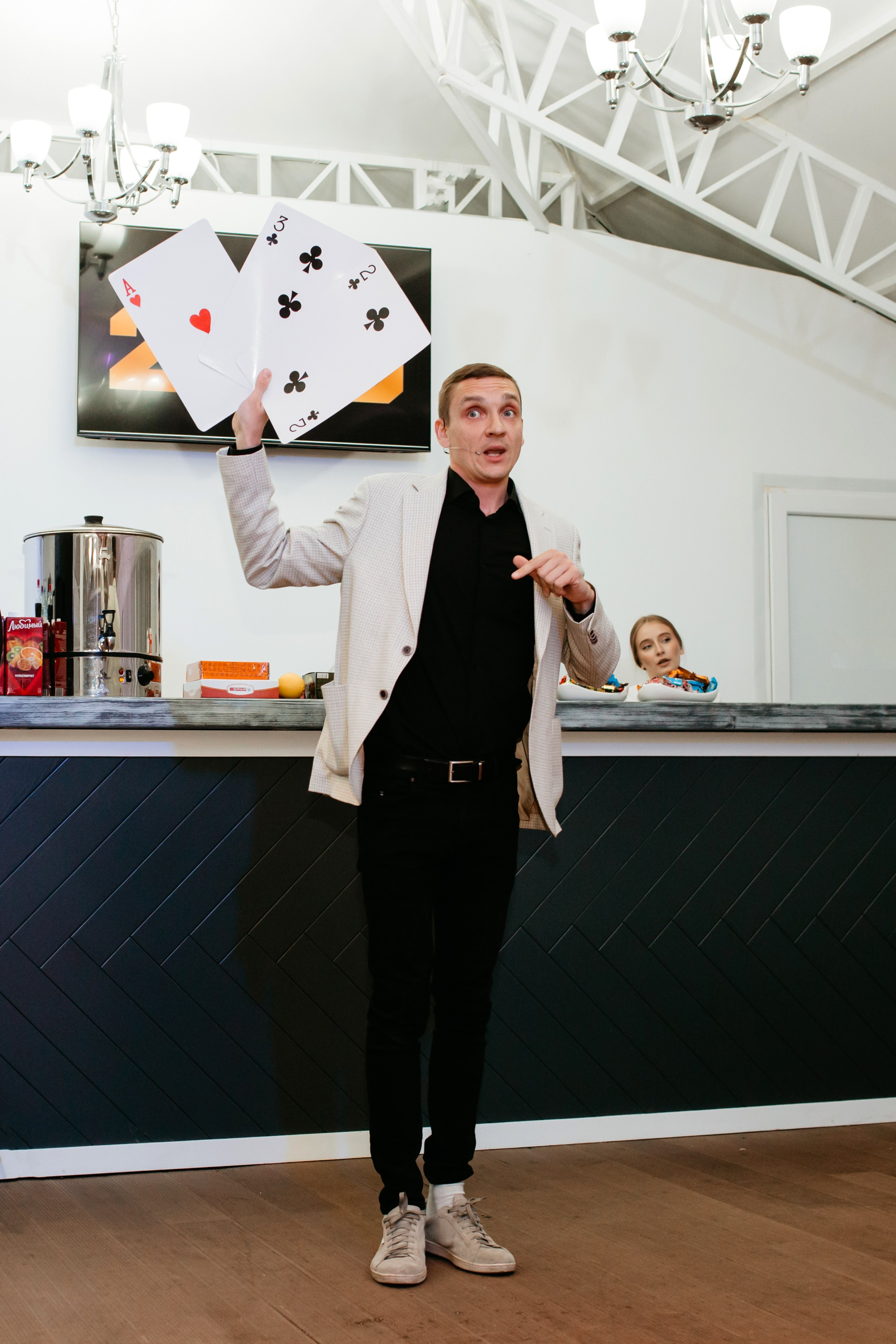 Выпускной 2025 (41 школа) 11 класс. Фотограф в Челябинске Ополихина Анна