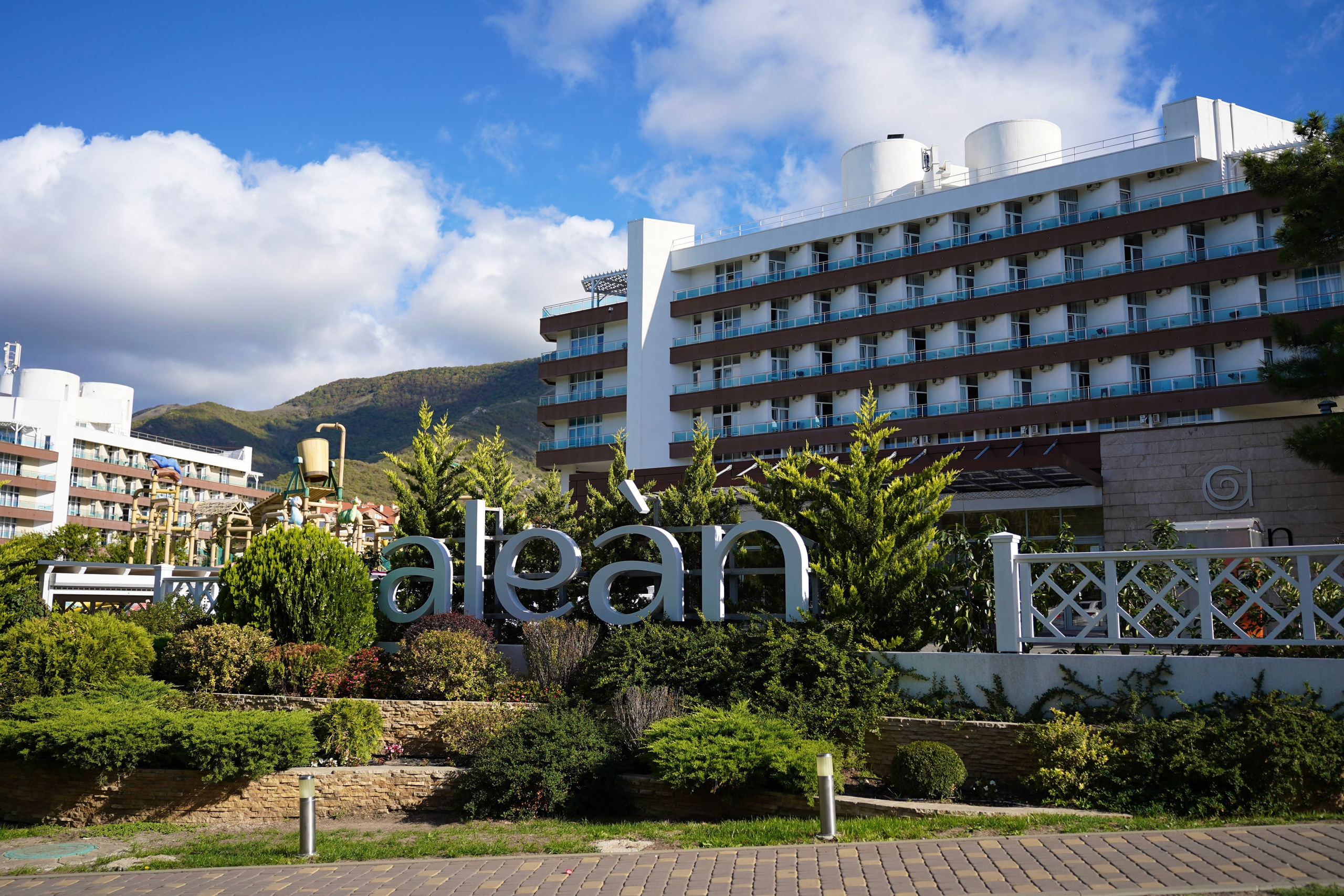 Team building в Alean Family Biarritz. Фотограф Новороссийск | Геленджик и ЮФО Эльвина Ясинская