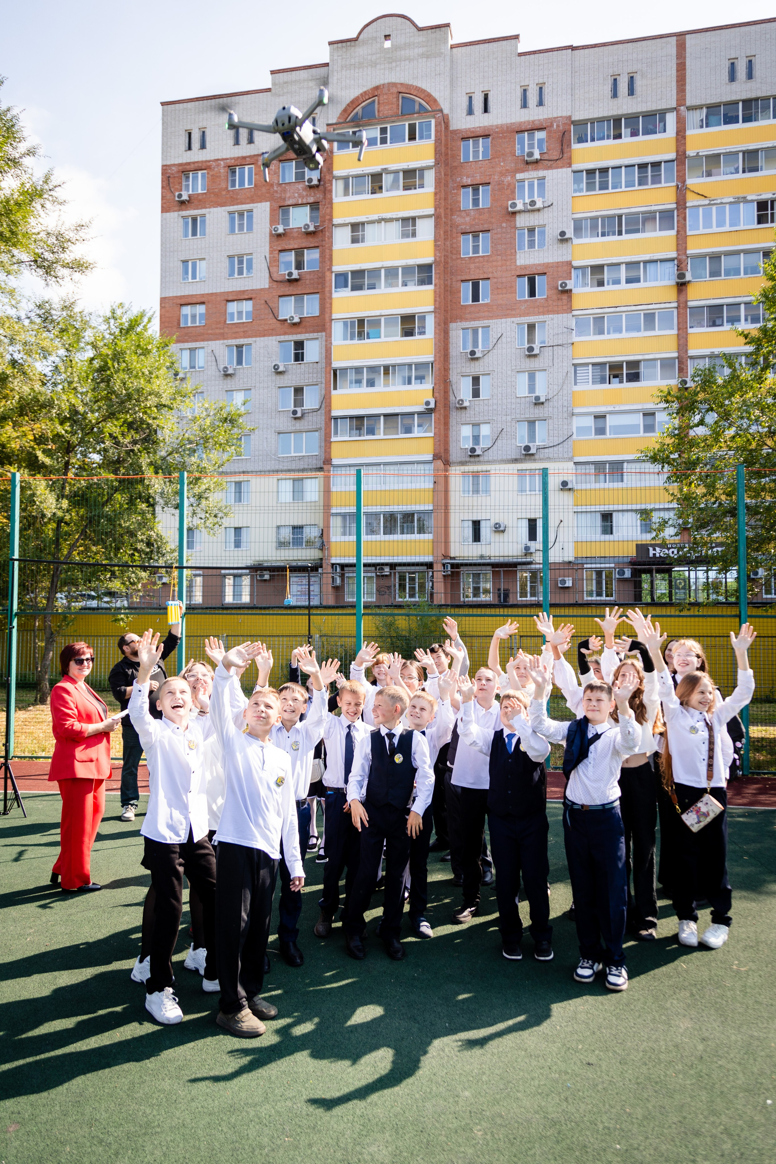 Гимназия № 50. Детский фотограф видеограф в Хабаровске Михаил Орлов