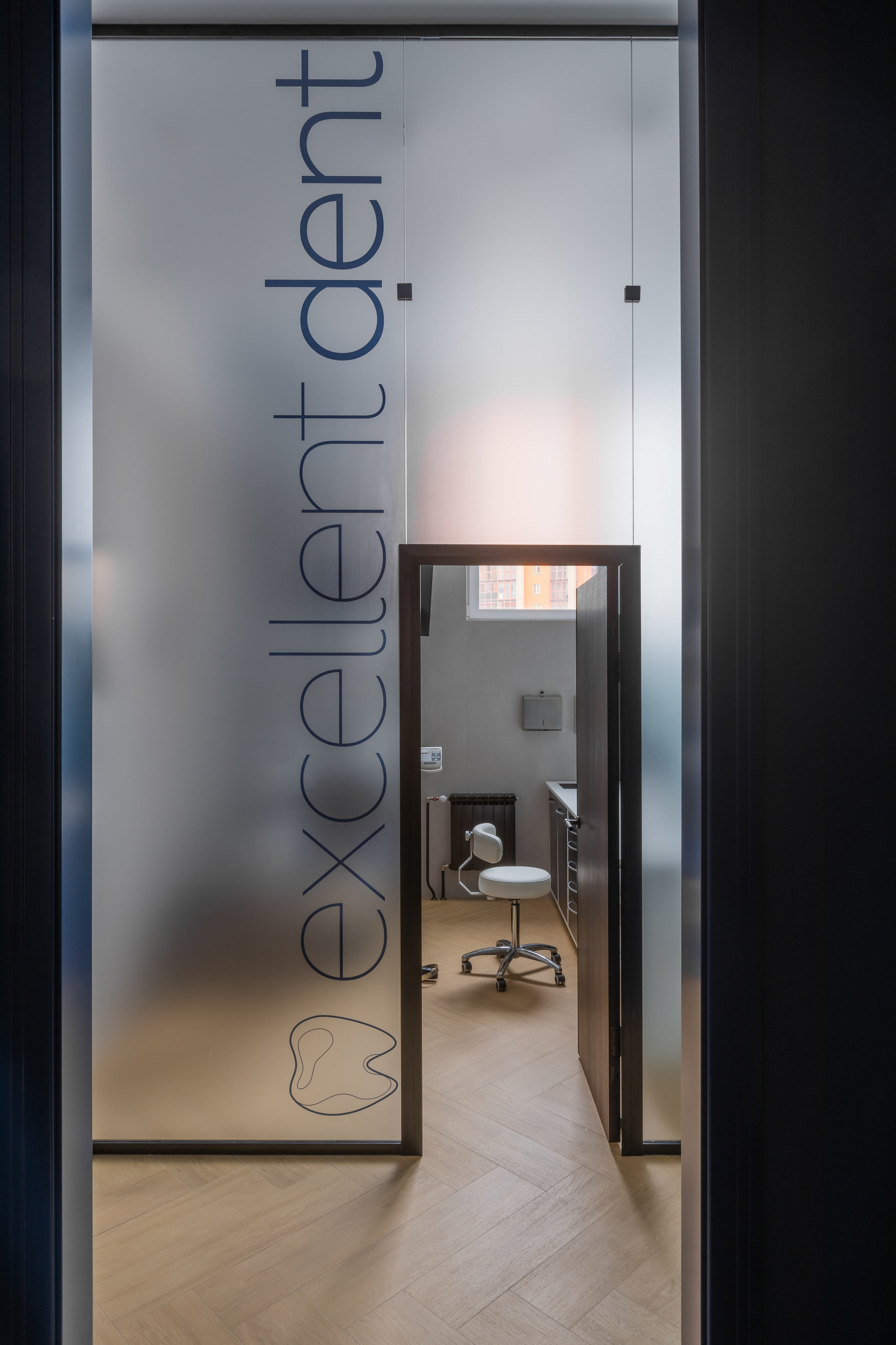 Стоматологическая клиника «ExcellentDent» на Капитанской. Дизайн интерьера от Дмитрия Баландина