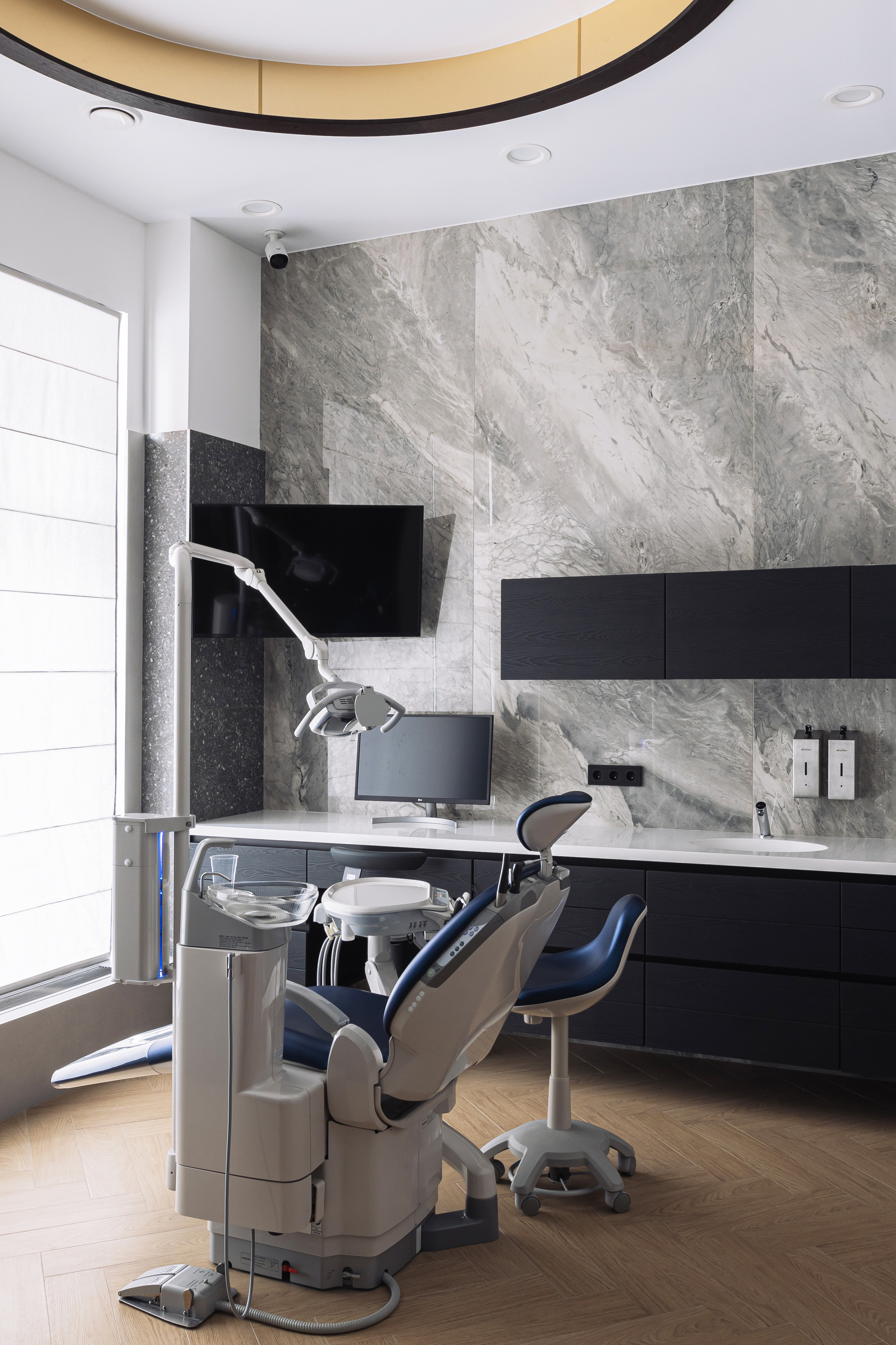 Стоматологическая клиника «ExcellentDent» на Навигационной. Дизайн интерьера от Дмитрия Баландина