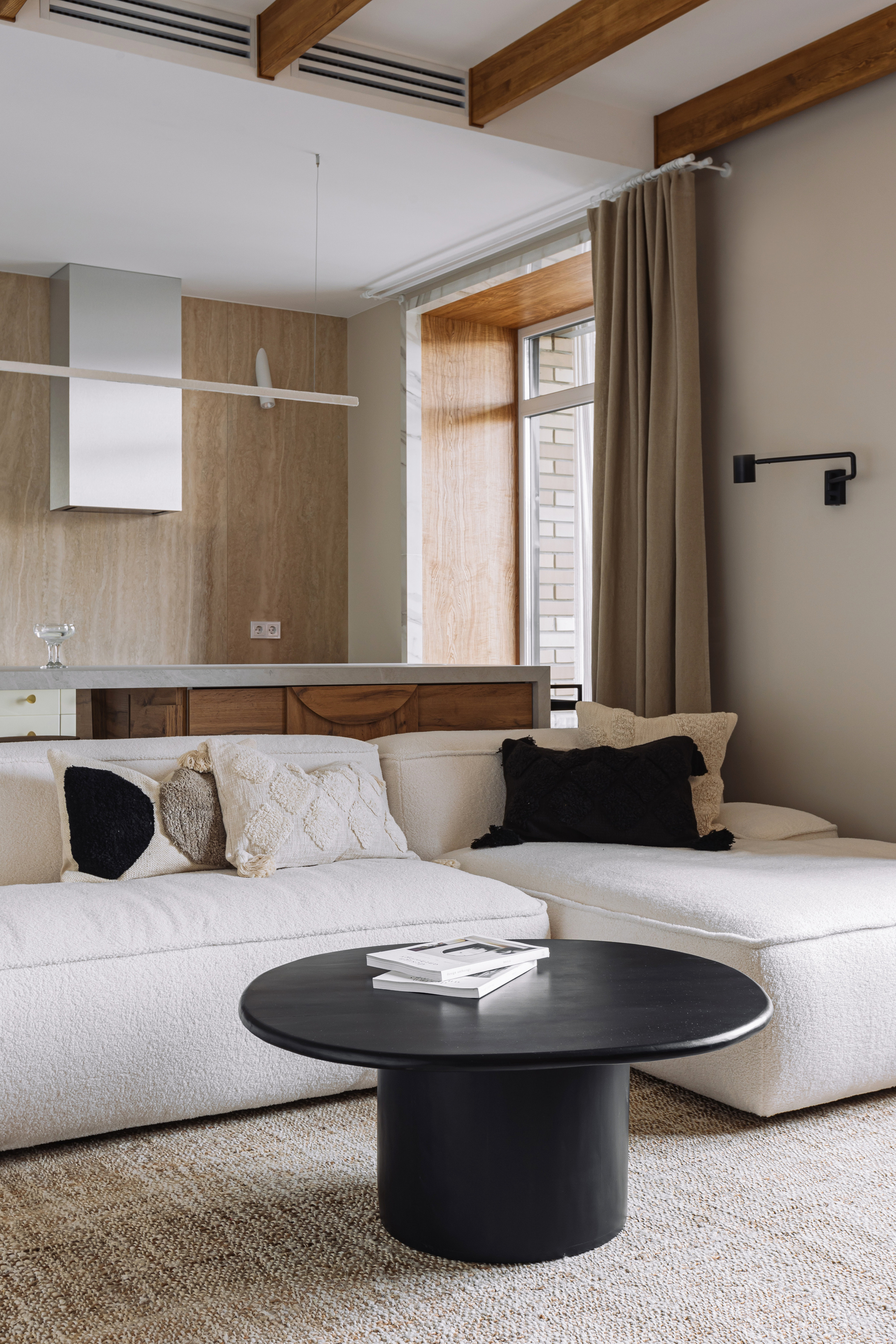 Двухкомнатная квартира ЖК «Скандис» г. Красноярск. Дизайн интерьера от Дмитрия Баландина