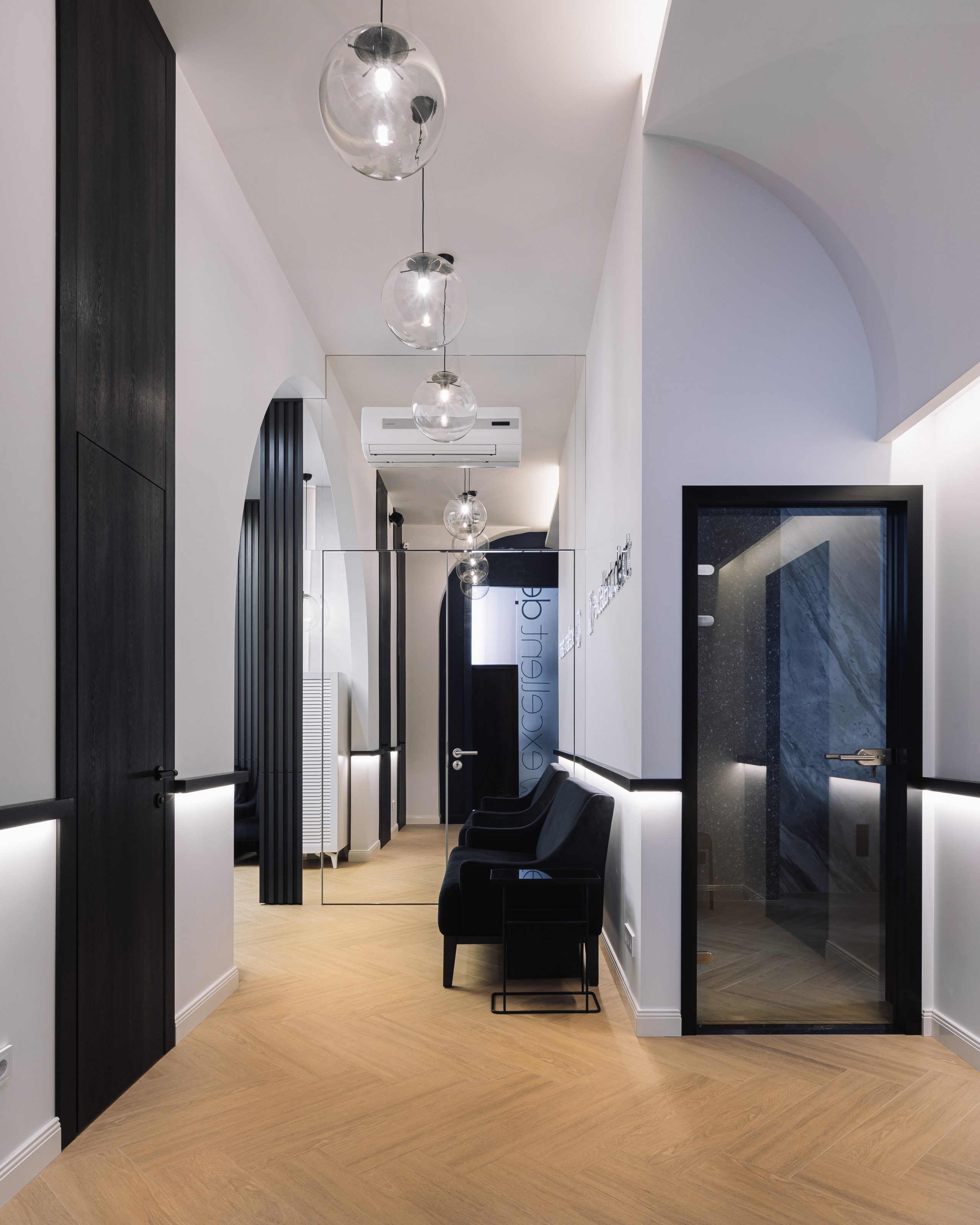 Стоматологическая клиника «ExcellentDent» на Капитанской. Дизайн интерьера от Дмитрия Баландина