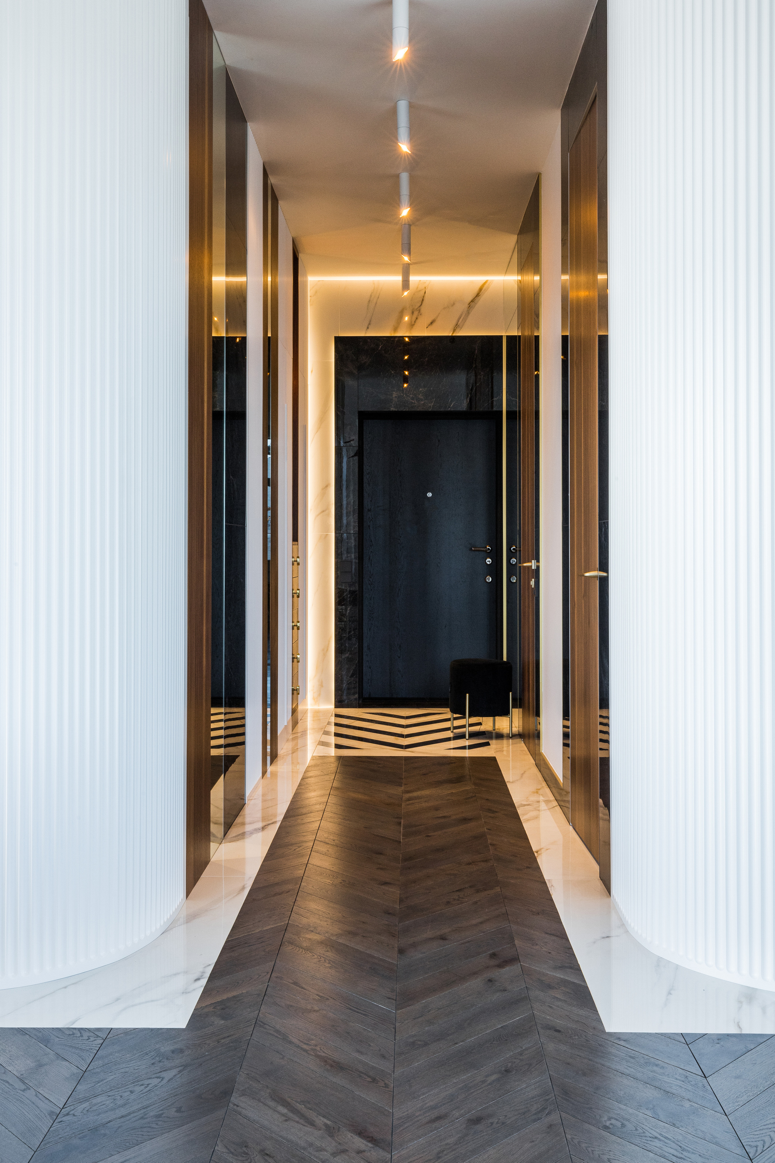 Трехкомнатная квартира ЖК «Адмирал» г. Красноярск. Дизайн интерьера от Дмитрия Баландина