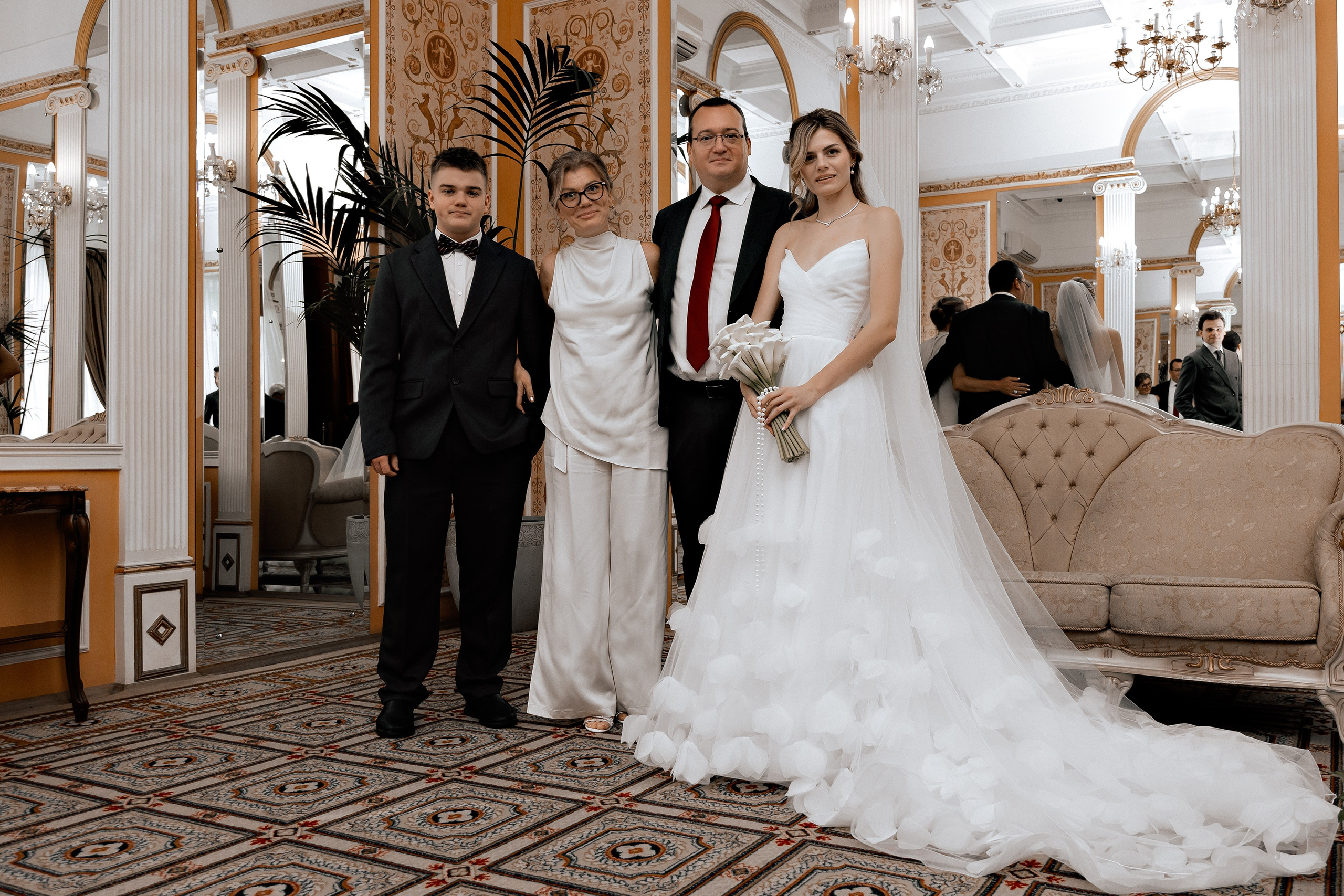 Свадьба «Парк Горького» Артём-Юлия. Свадебный/Портретный фотограф снимаю в Москве