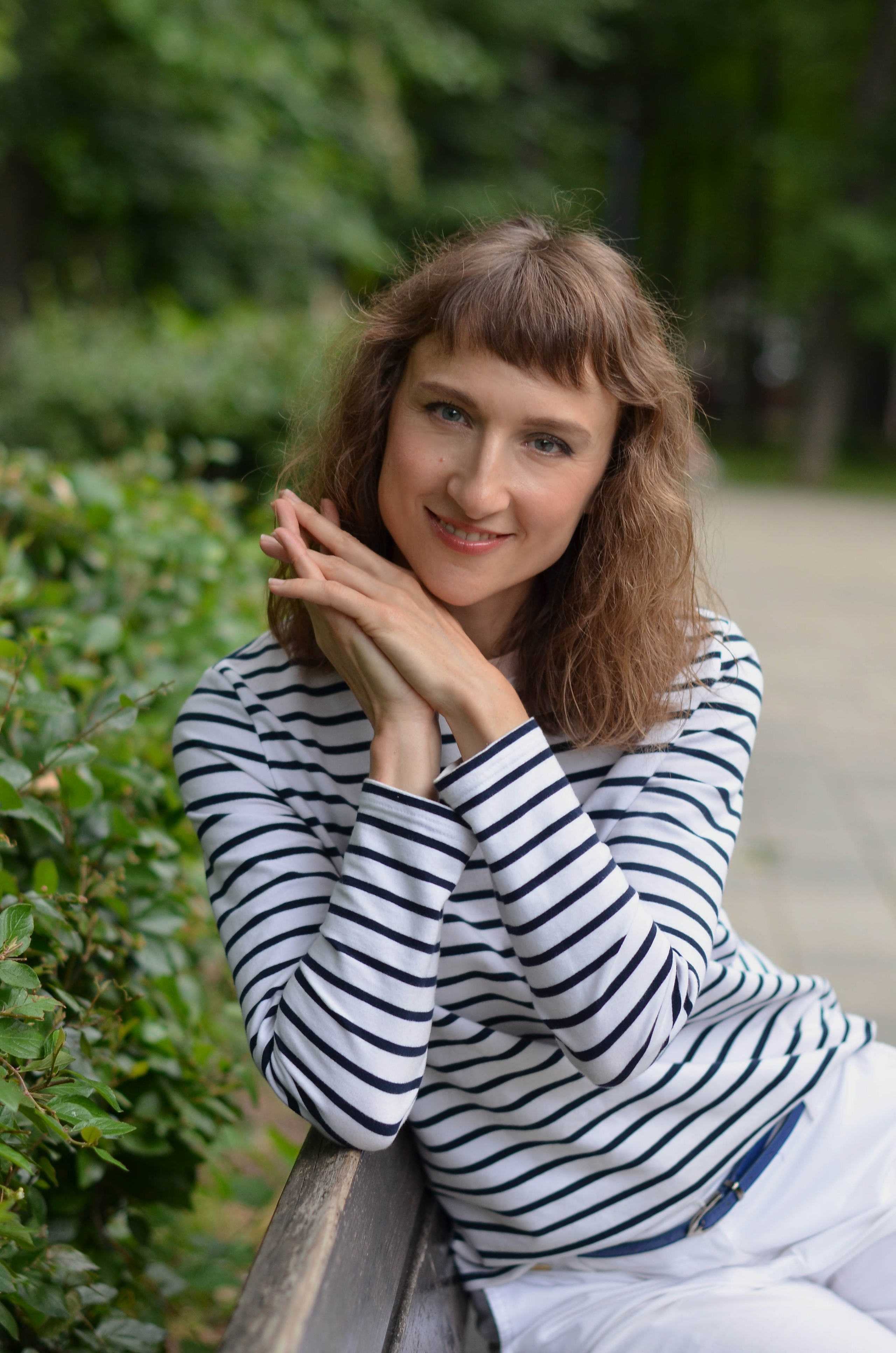 Марина прогулка в Быхановом саду. Семейный и детский фотограф в городе Грязи Олеся Огурцова