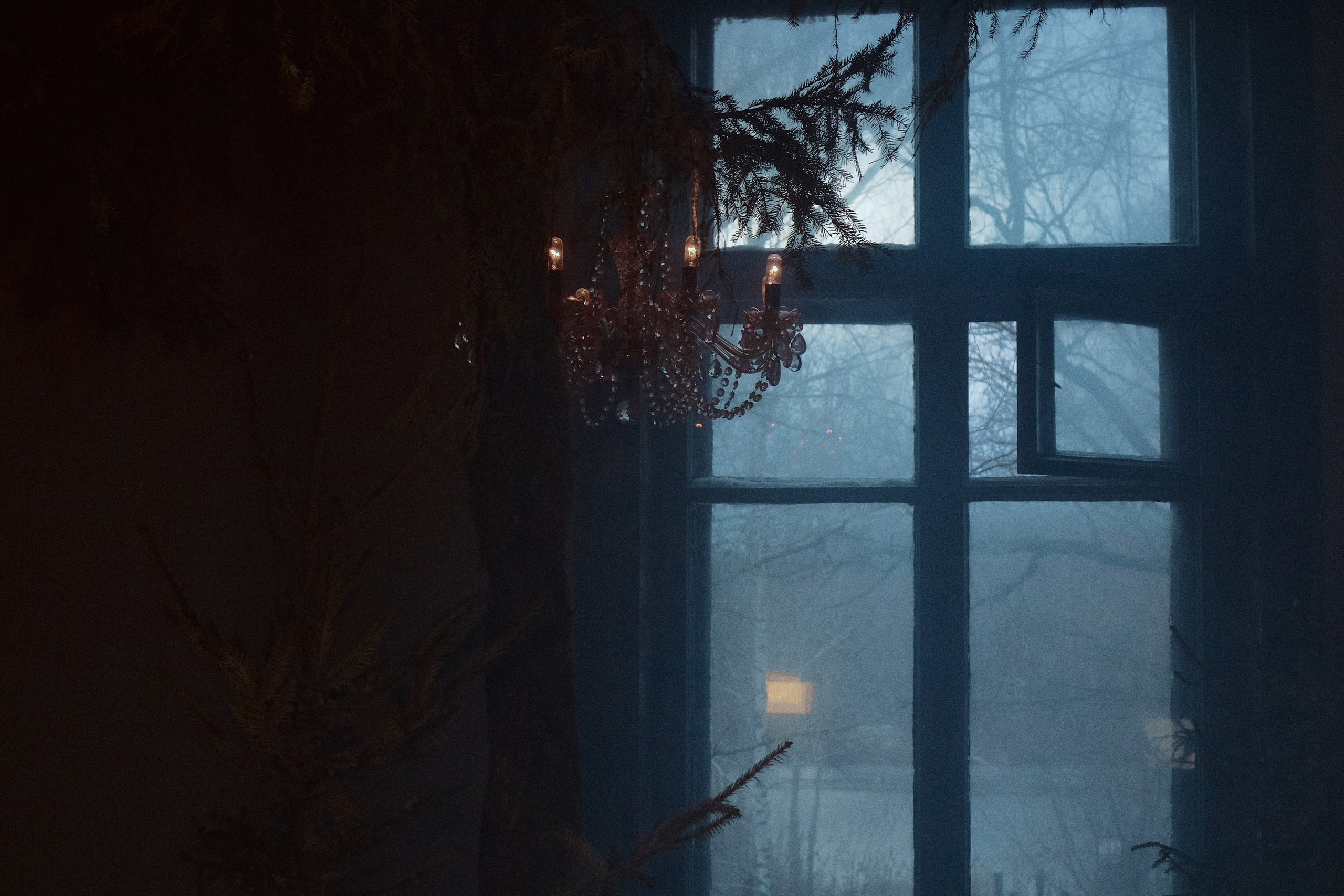 Тень. Фотограф лавстори Москва/МО Приятелева Ангелина