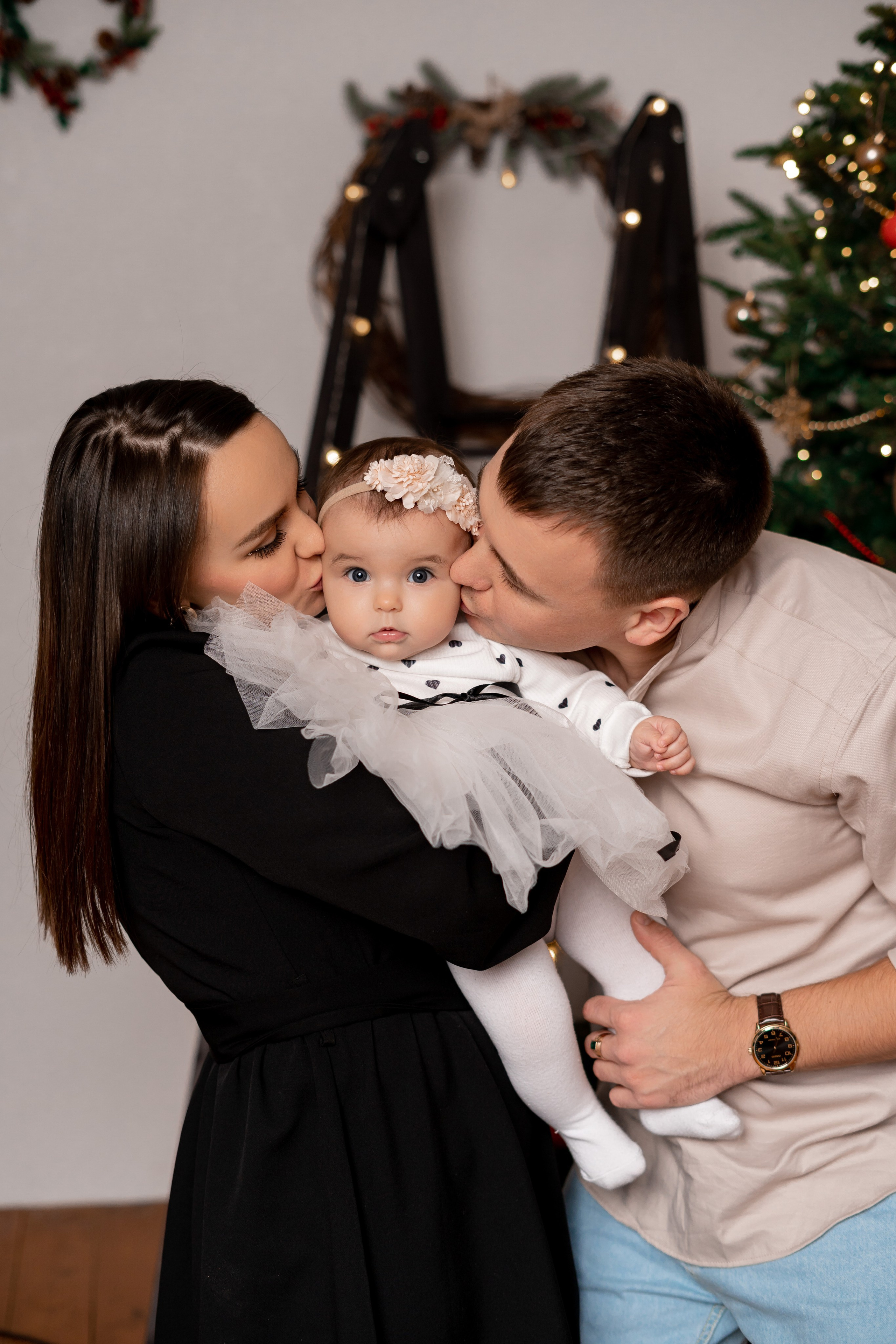 Новогодняя фотостудия. Семейный фотограф СПб Анастасия Василь. Фотосессия на годик