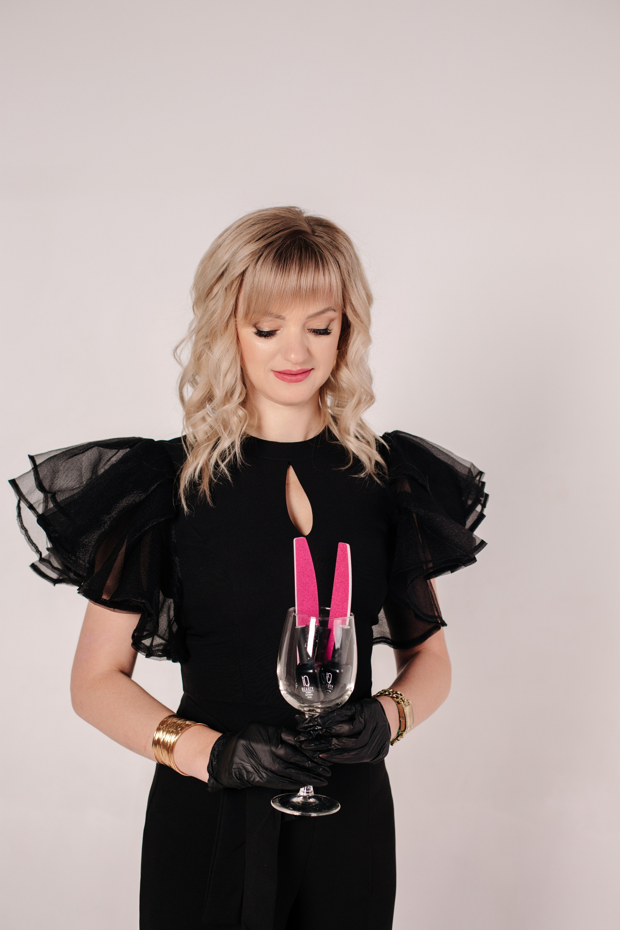 Алла (контент-съёмка для мастера по маникюру-2). Семейный и свадебный фотограф в Воронеже Майя Добровольская