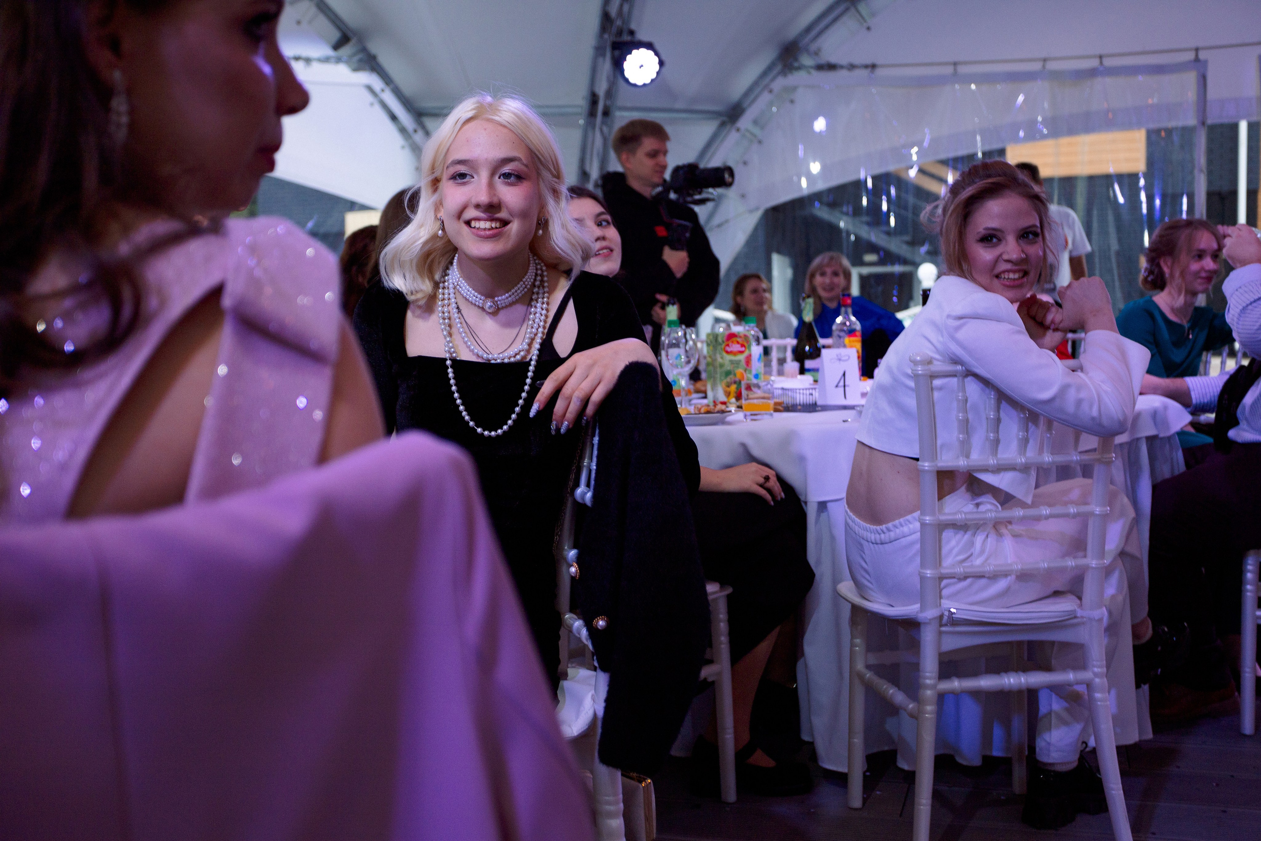 ВЫПУСКНОЙ: Волки-Липки. Все фото. Профессиональный фотограф в Ижевске Леша Петров