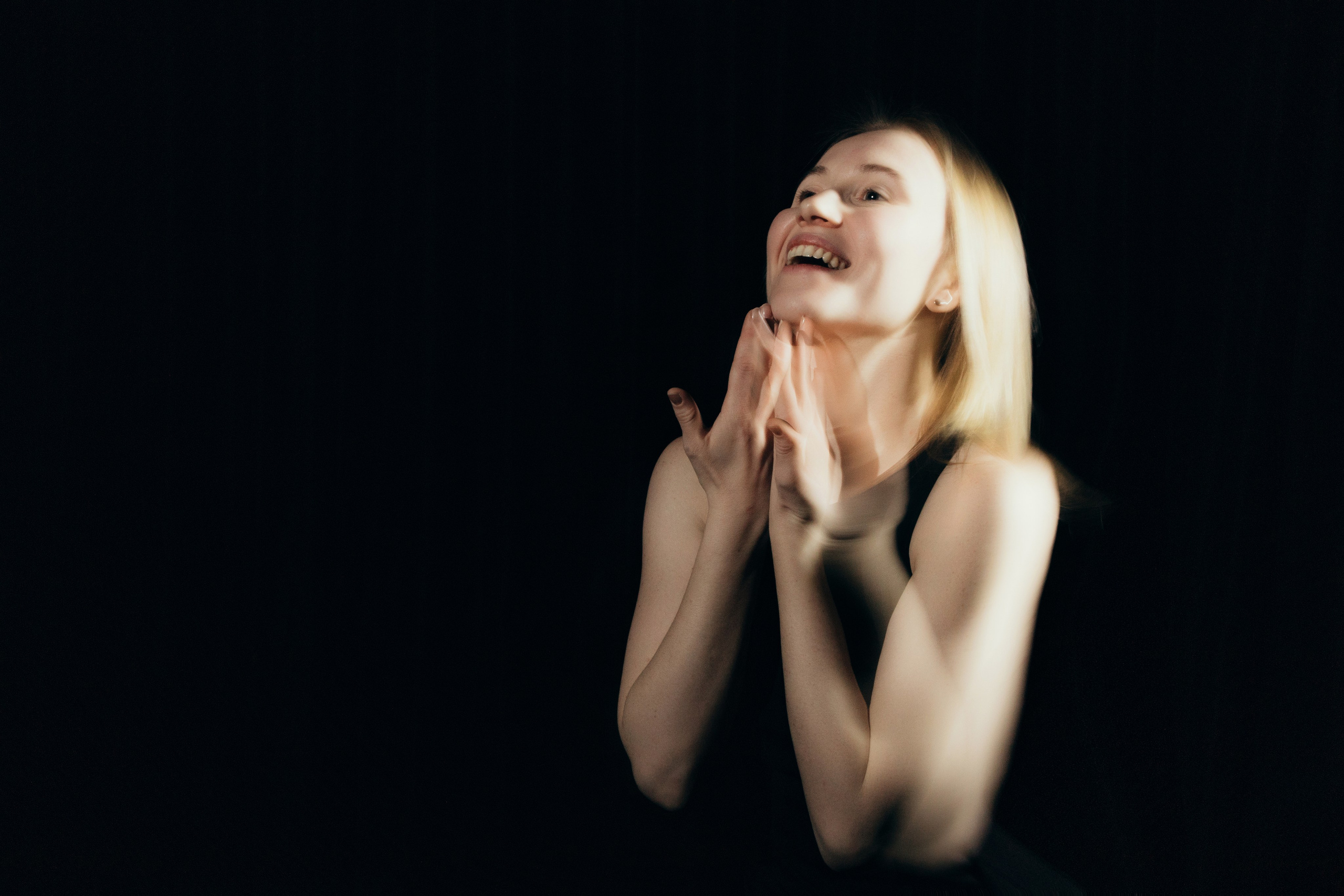 Проект для Свободного театра современного танца. Фотограф Татьяна Жбанова