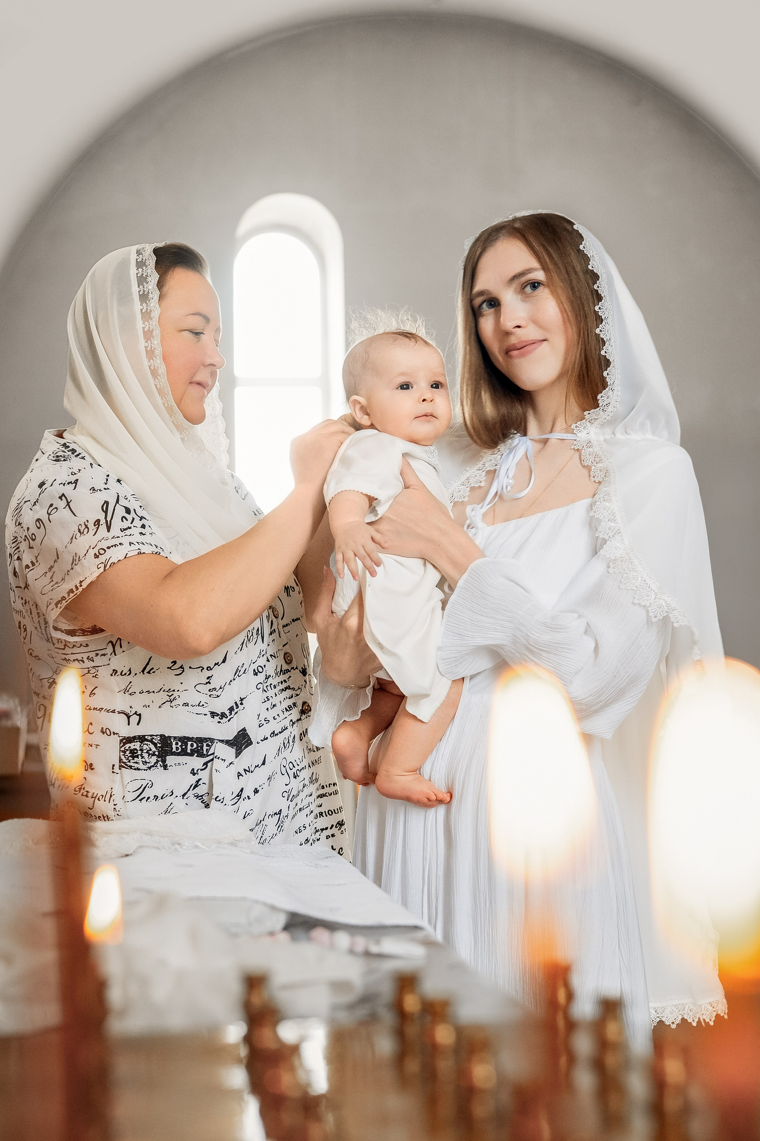 Крещение в храме Архангела Михаила. Церковный фотограф на Таинство Крещения и Венчания в Оренбурге и Оренбургской области Екатерина Белкина